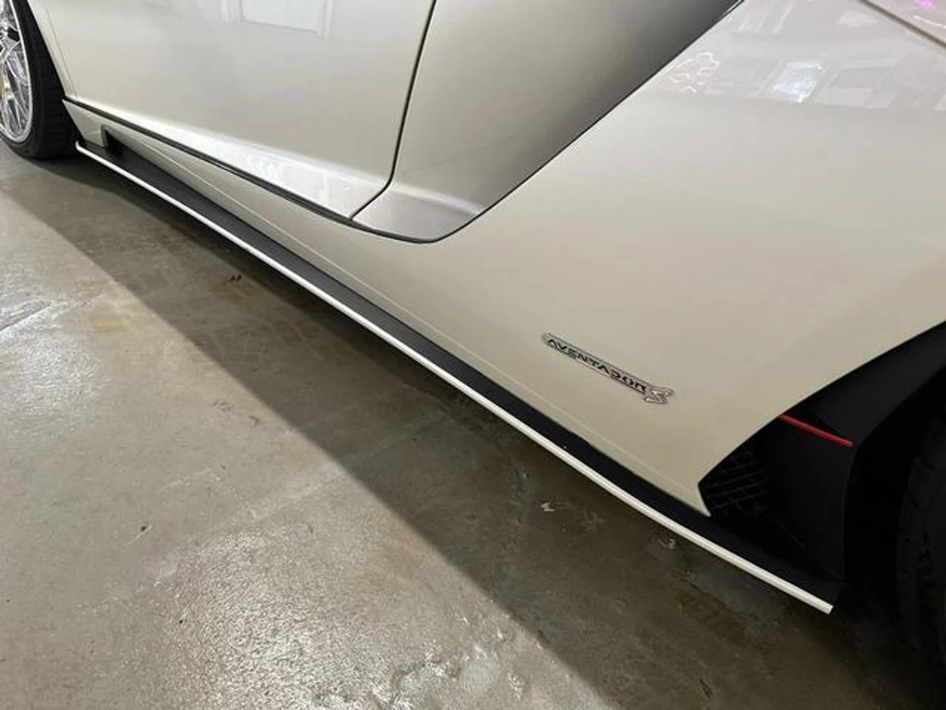 mph012_1807564366_vd_EFX_Ol_Kflz_Pqmsw7qf_Ce7c_Mx_F4_42317d1c77