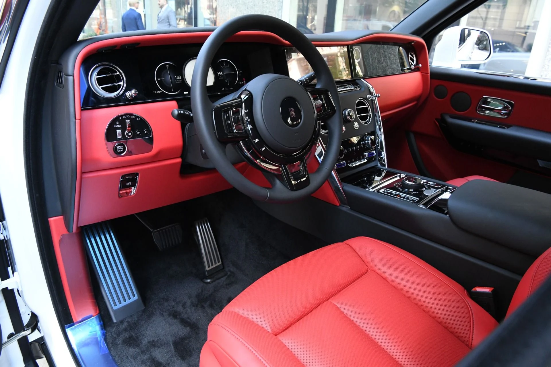 mph012_181092472_11961_p14_l_da7b3c3ae3