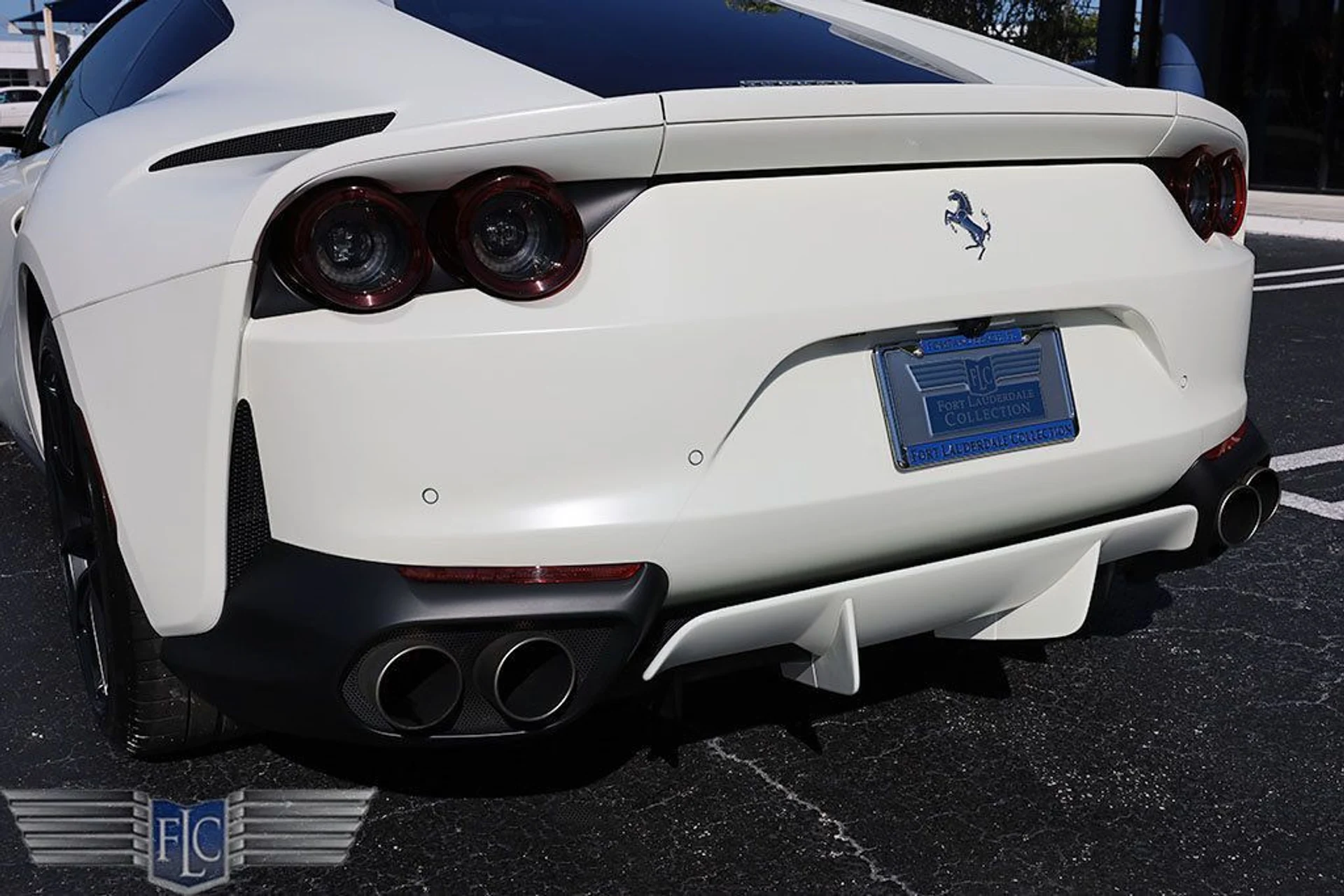 mph012_1813023602_used_2020_ferrari_812_superfast_coupe_6305_22951758_13_1024_e4cb162b04