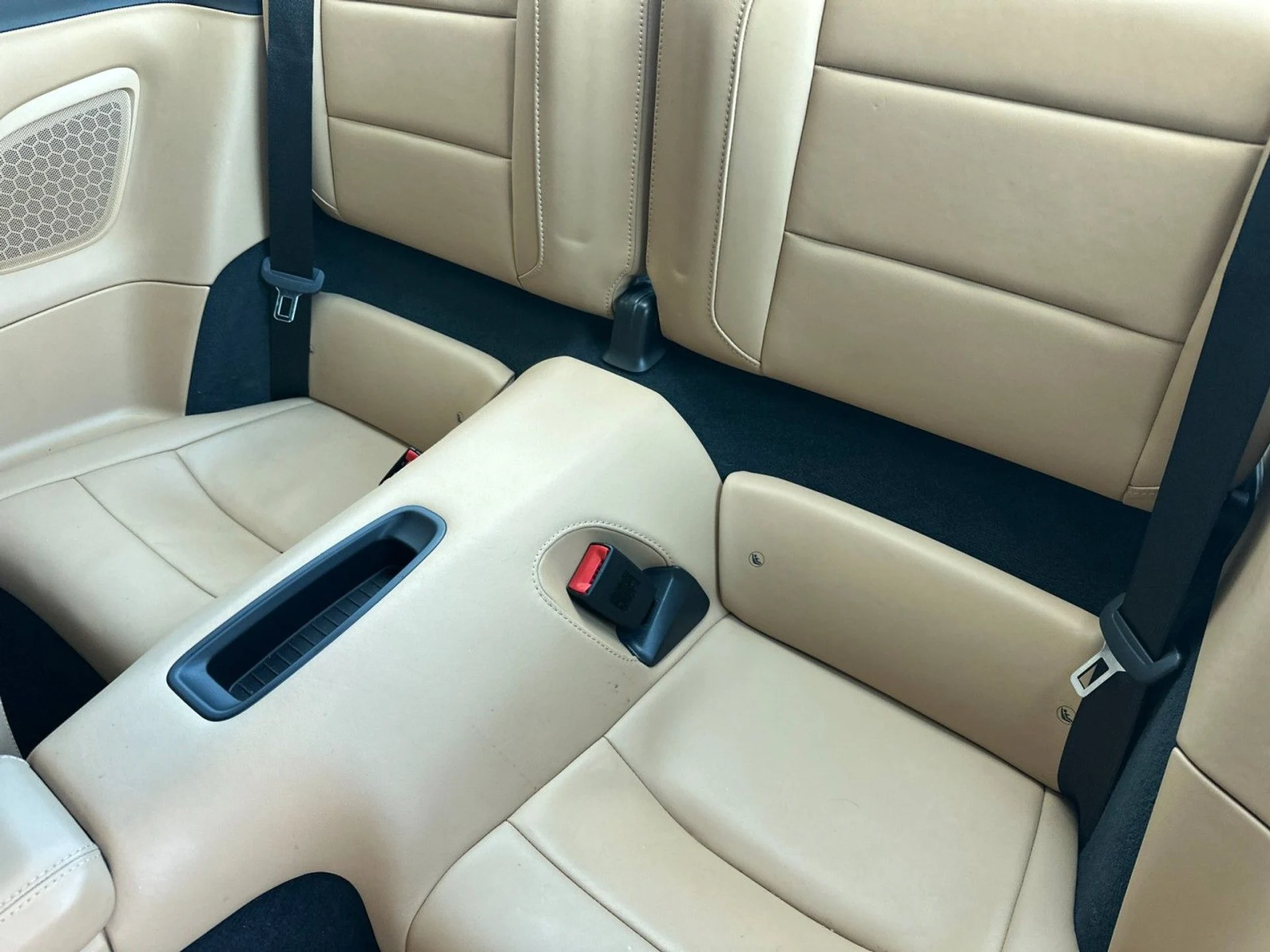 mph012_1814322582_9c880e33d70f83951d5763f52a5ed7c4_78a27640d7