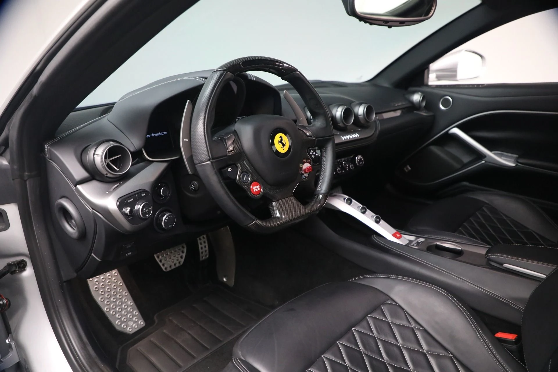 mph012_1816698539_Used_2014_Ferrari_F12berlinetta_1793370380_a5060eb001