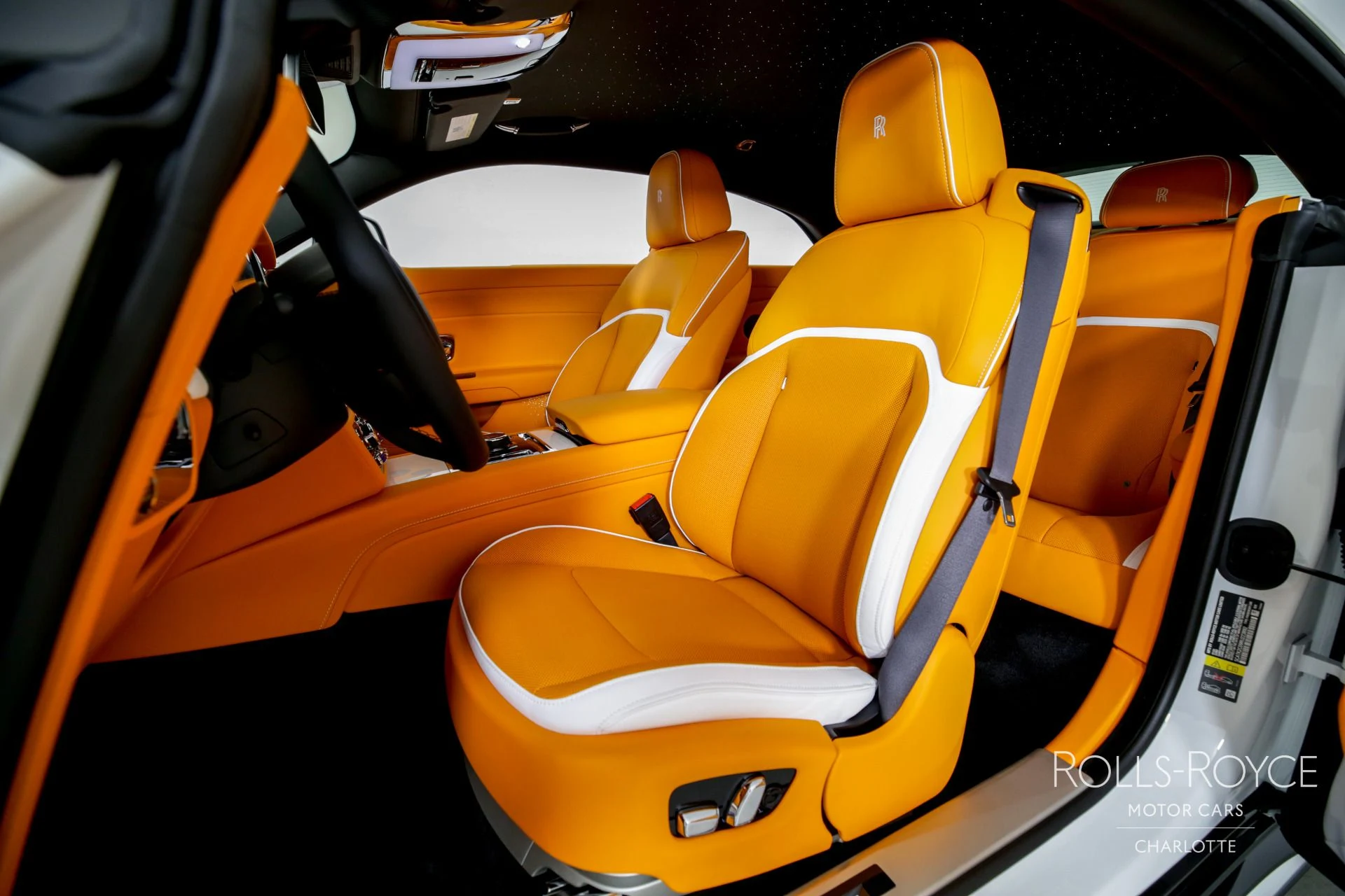 mph012_1820609752_Used_2024_Rolls_Royce_Spectre_1710280015_768e70778b