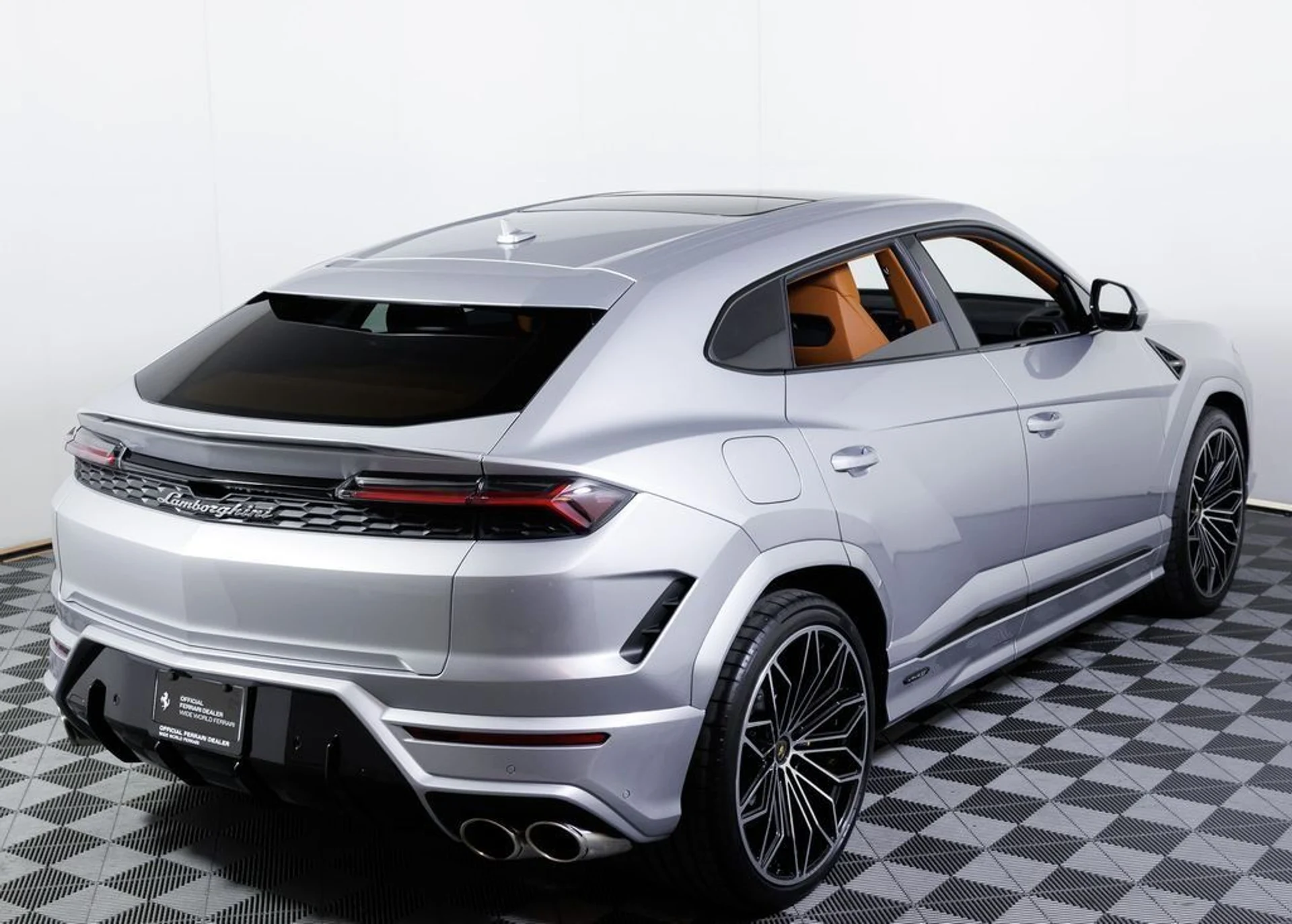 mph012_1820638455_9295f33c24cbbf100accf822b979050f_1914789d42