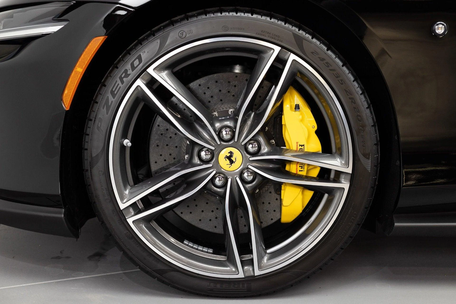 mph012_1825988677_Used_2022_Ferrari_Roma_1780581046_bf05367a8c