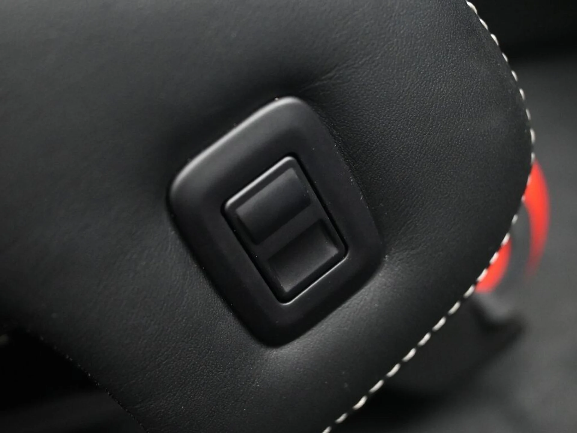 mph012_183488335_8a881fa129f4e43d5c6b70fc2d4454fcx_36b8ada8c8