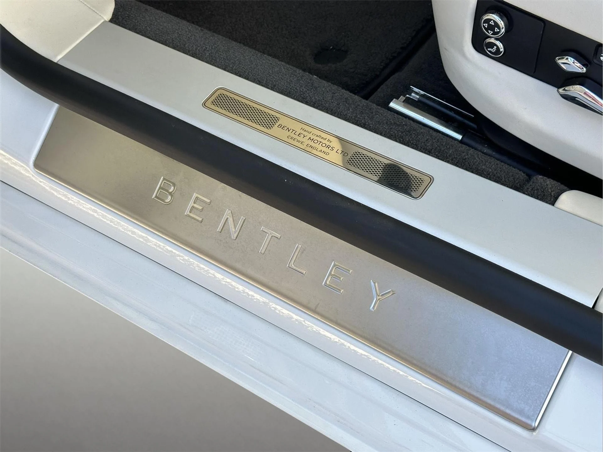 mph012_1840615804_06b2e7986032400907fef9bfb16d6231_514d67a08d