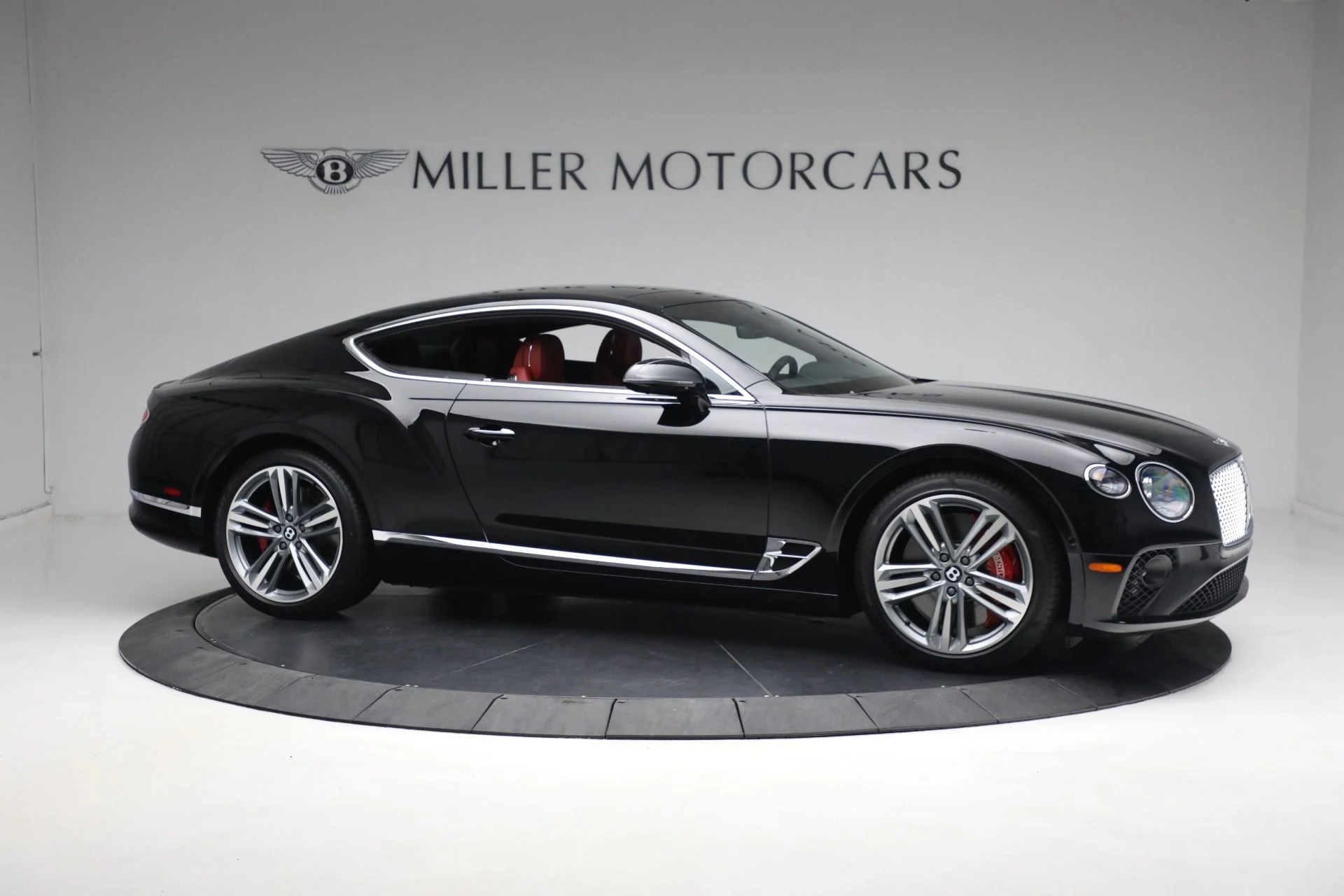 mph012_1851386308_Used_2023_Bentley_Continental_GT_V8_1693428593_4483913948