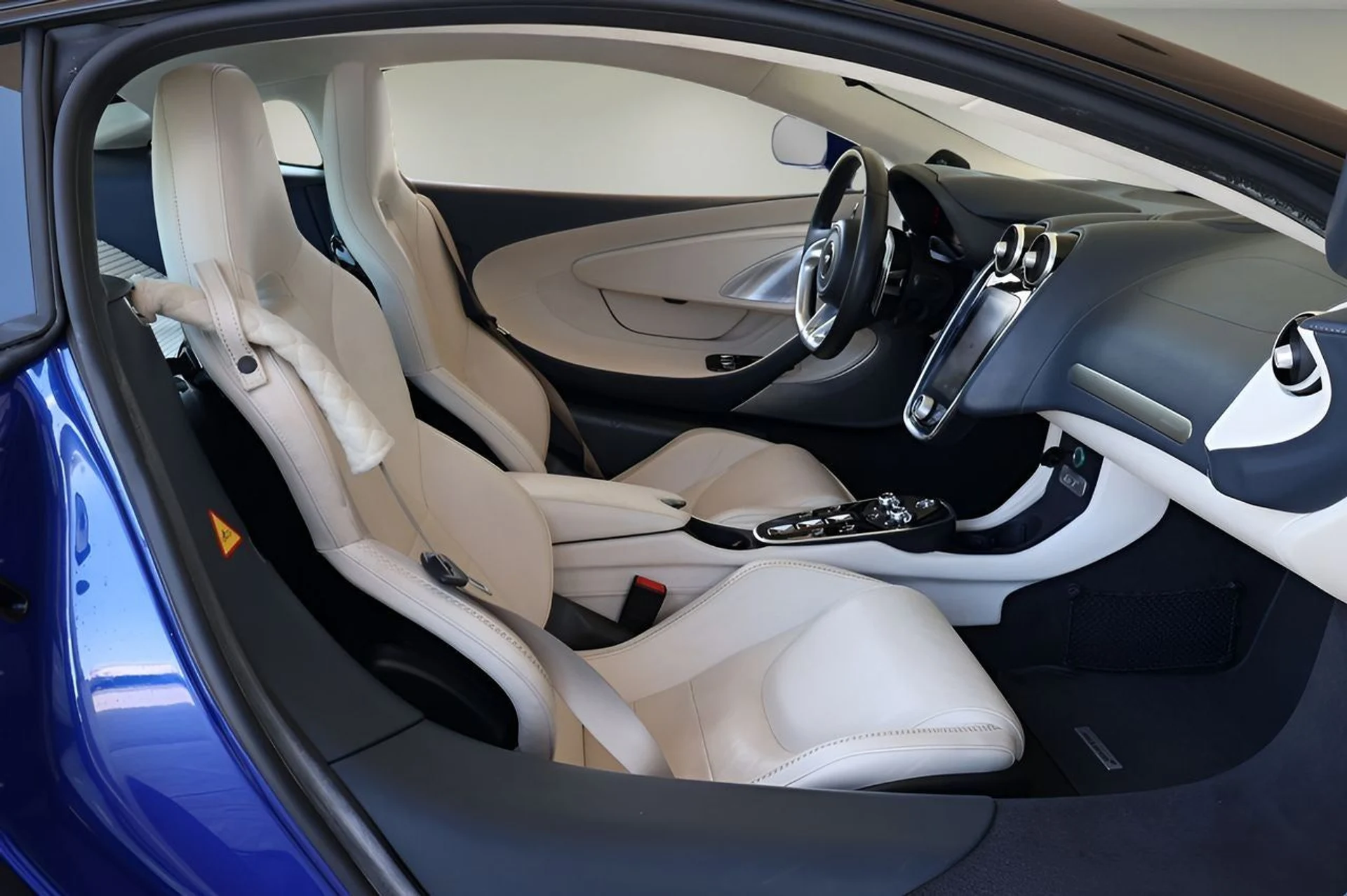 mph012_1852212060_13_d7267a2223