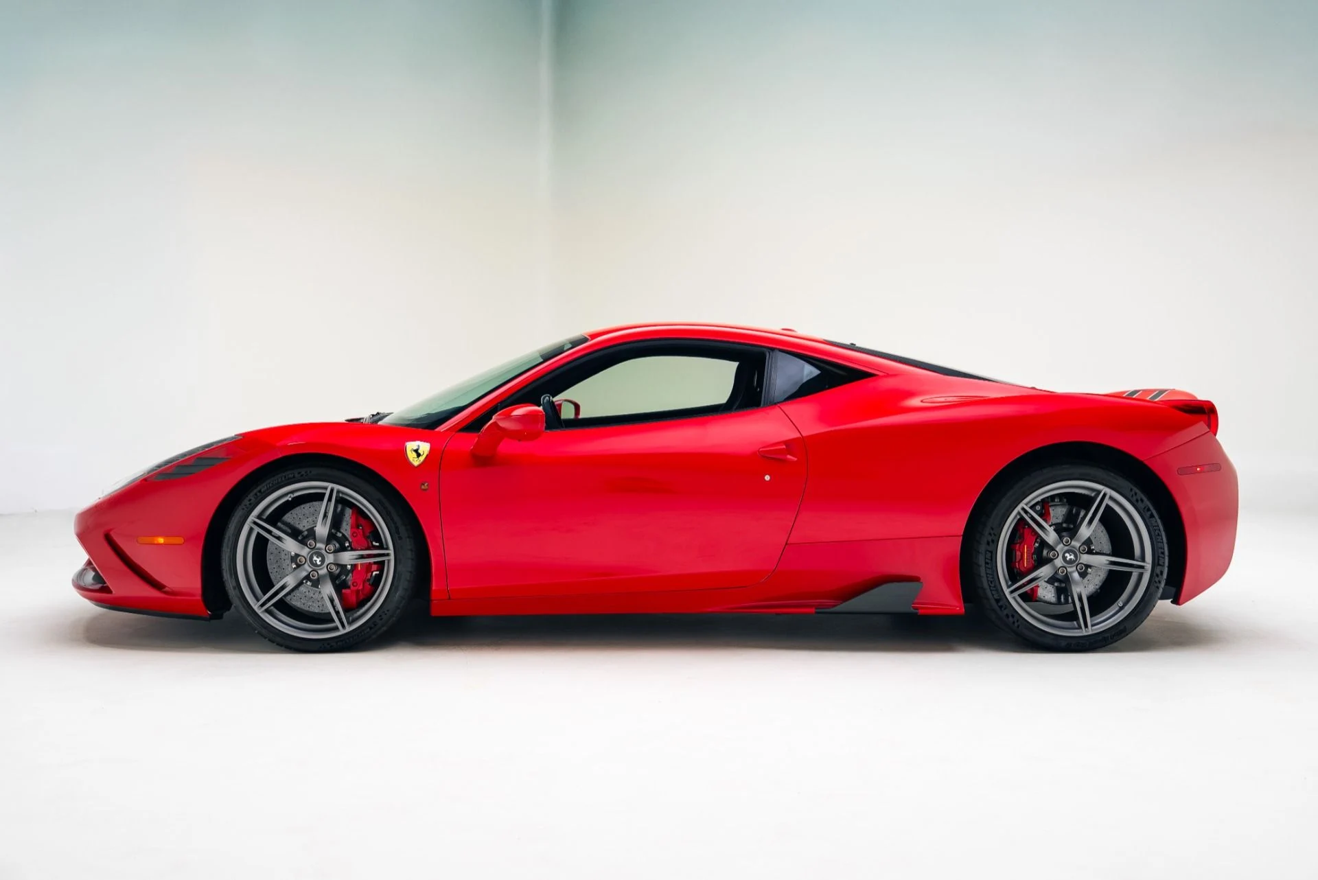 mph012_185380917_Used_2015_Ferrari_458_Speciale_1766529328_ccc8e73eb8