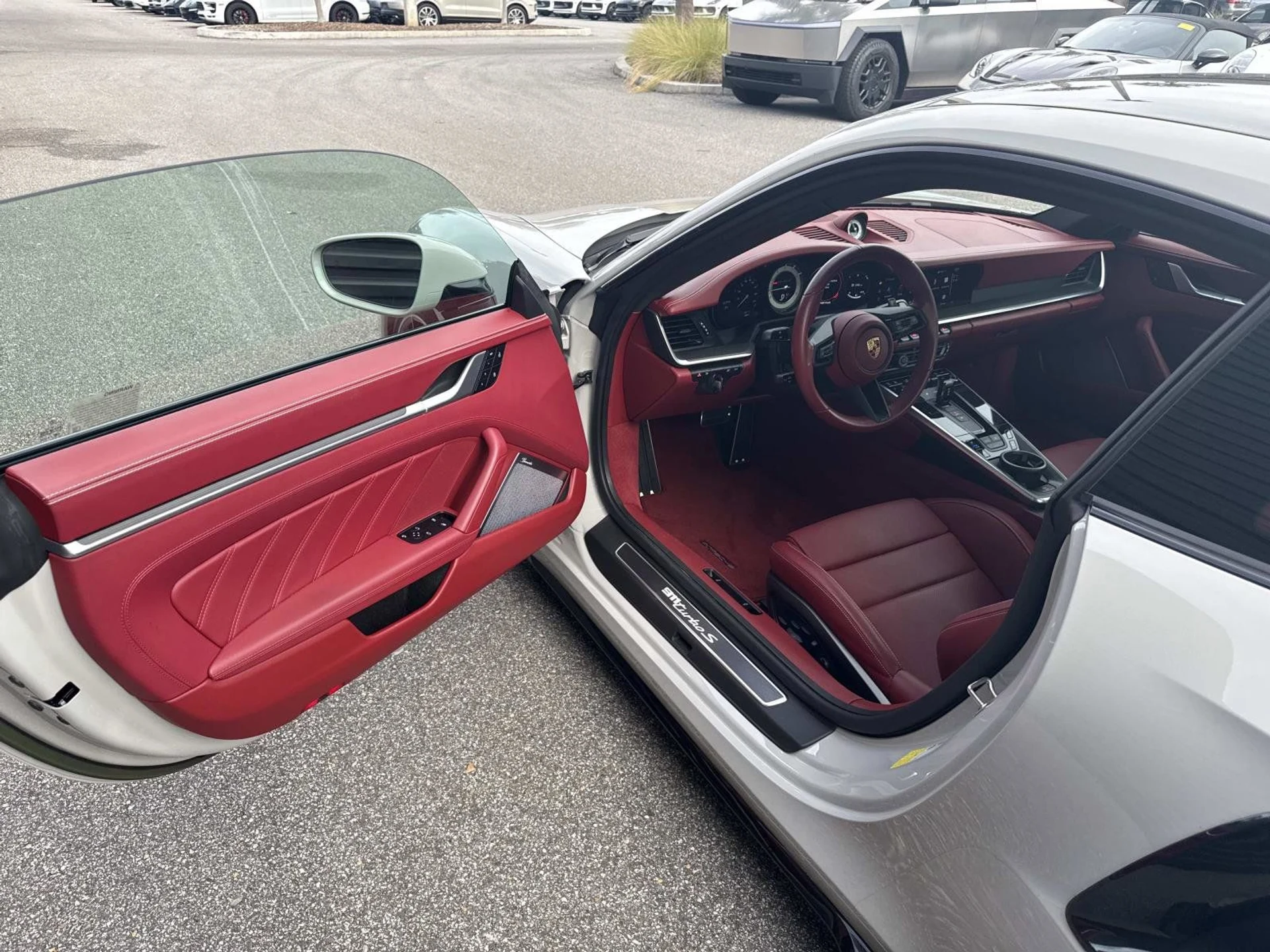 mph012_1856165114_fccb2529529fc06e104765cd5bf9bd22x_0d2761ffdd