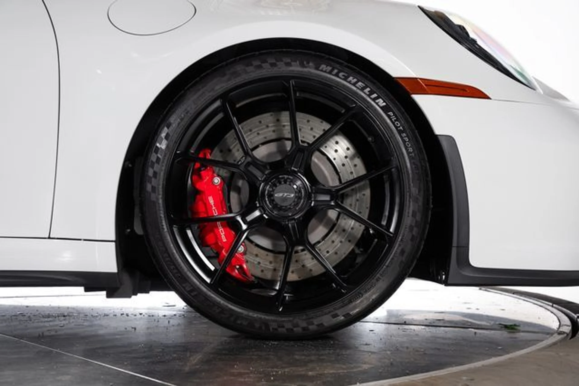 mph012_1857163127_a3586d338a612f997cb89e7d6828ee03x_0c7e221739