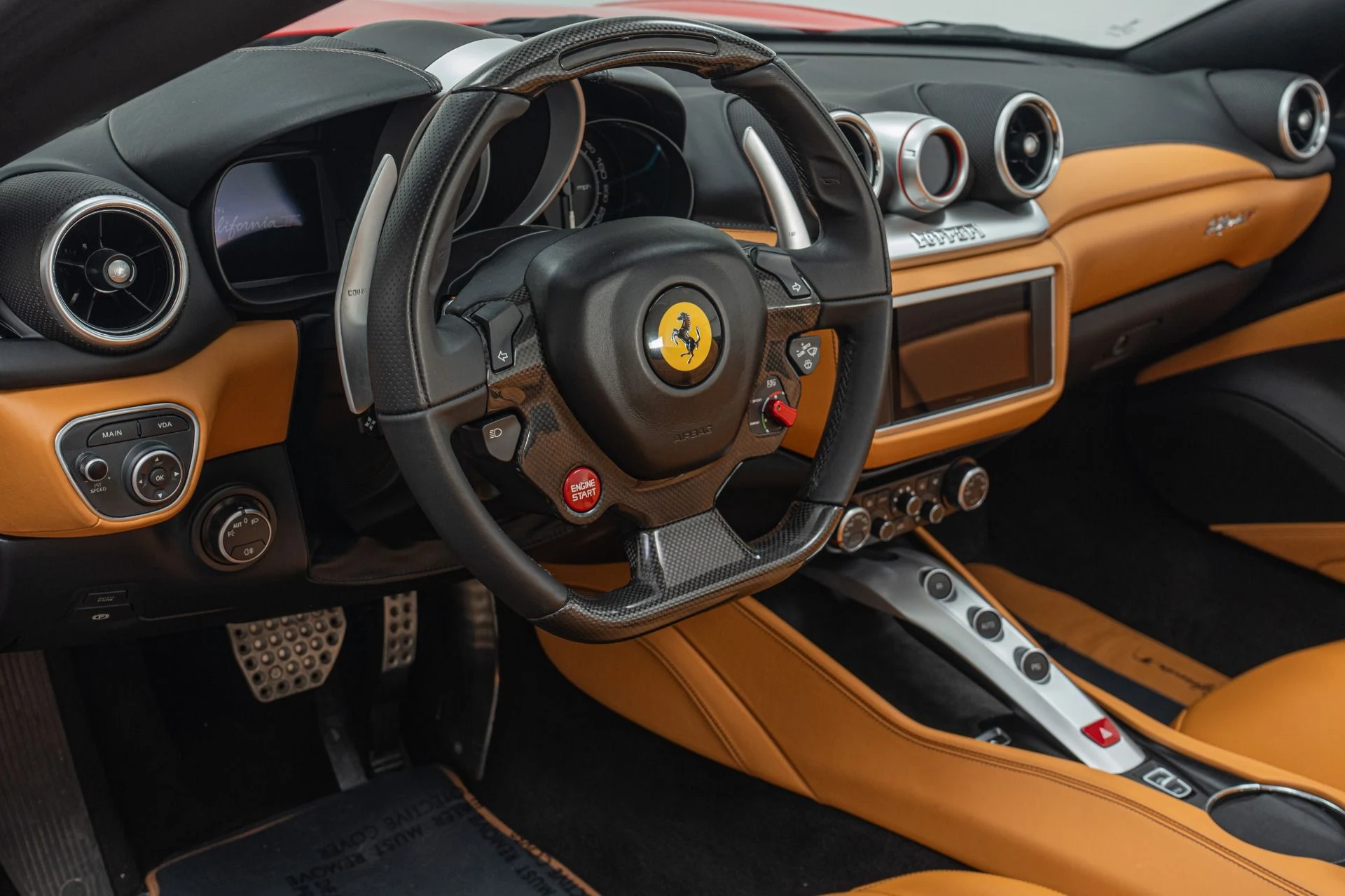 mph012_1859535239_Used_2016_Ferrari_California_T_Diamond_Turned_Wheels_Carbon_Leather_Steering_Wheel_w_LE_Ds_1775075776_2bb4b62f7d