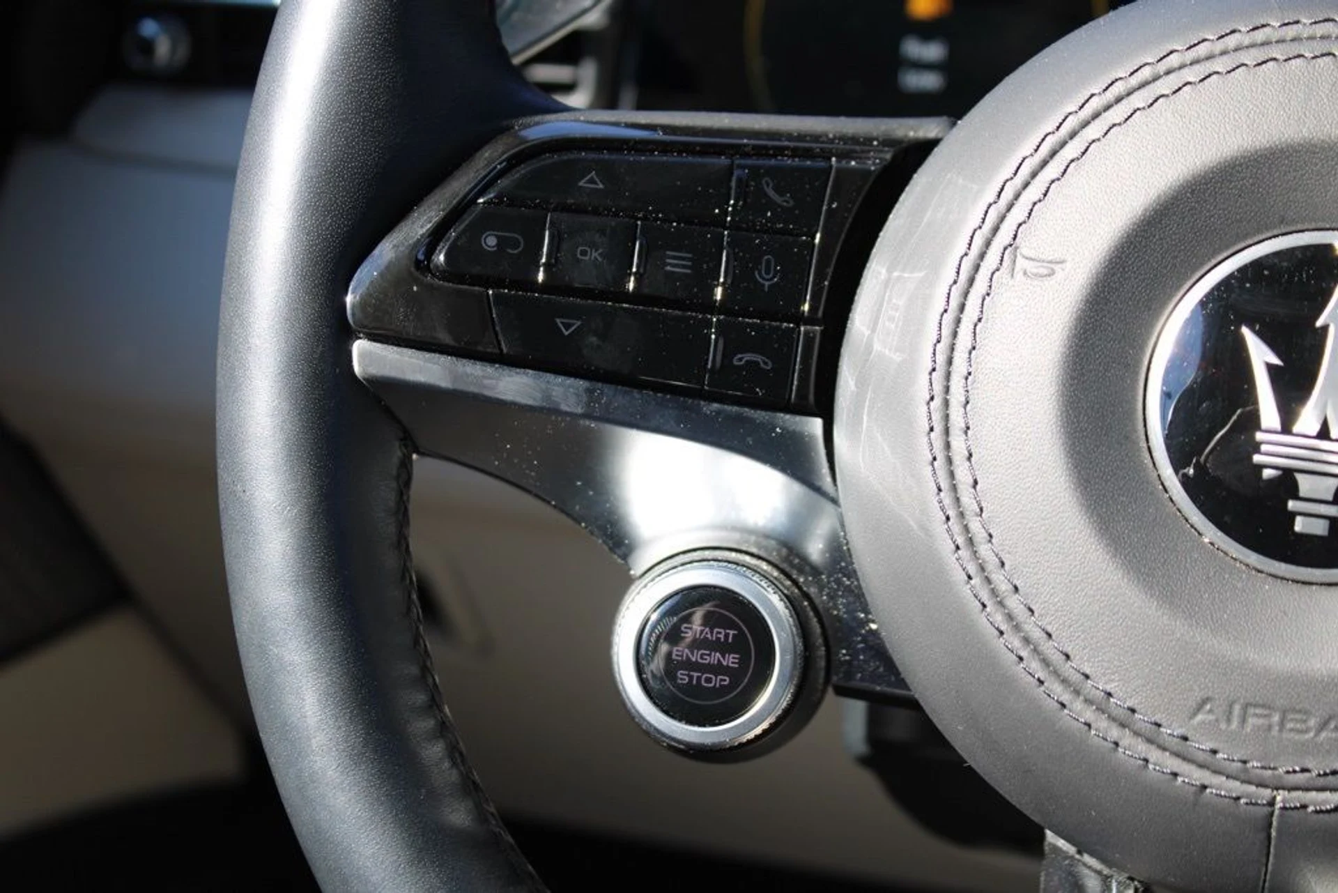 mph012_186393449_7a725c32b33f91e153f6a58d8d7c3a26_a2acc04681