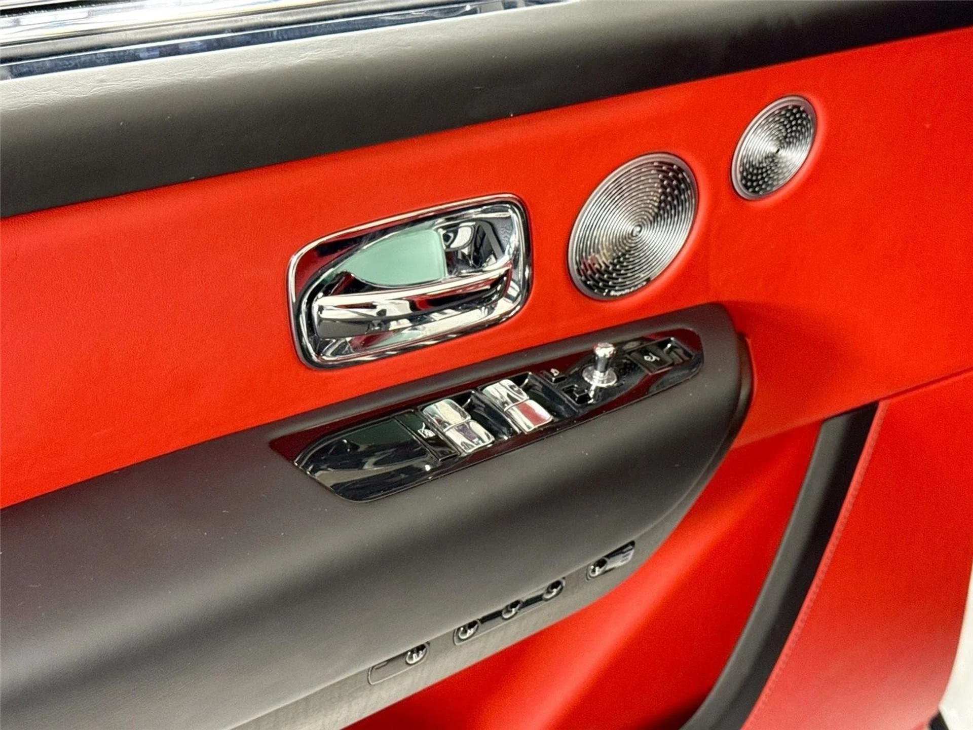 mph012_187550945_8c1bbb42a39a975dab0a0487b17aa754_21d295274e