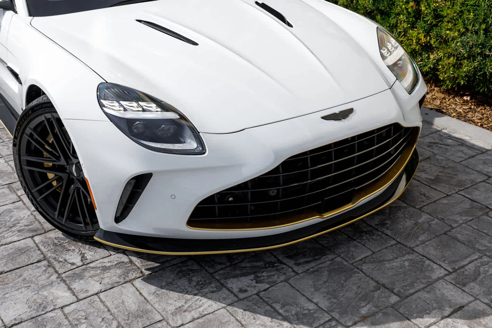 mph012_1877454577_13_010ca81eeb