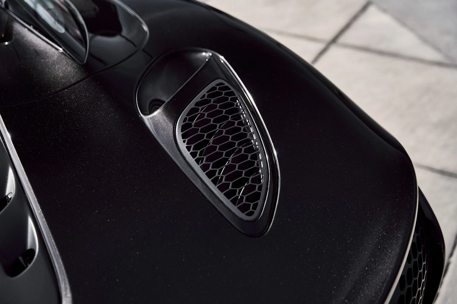 mph012_1884980865_Used_2025_Mc_Laren_Artura_Performance_1772246873_1d4a3a2cc7