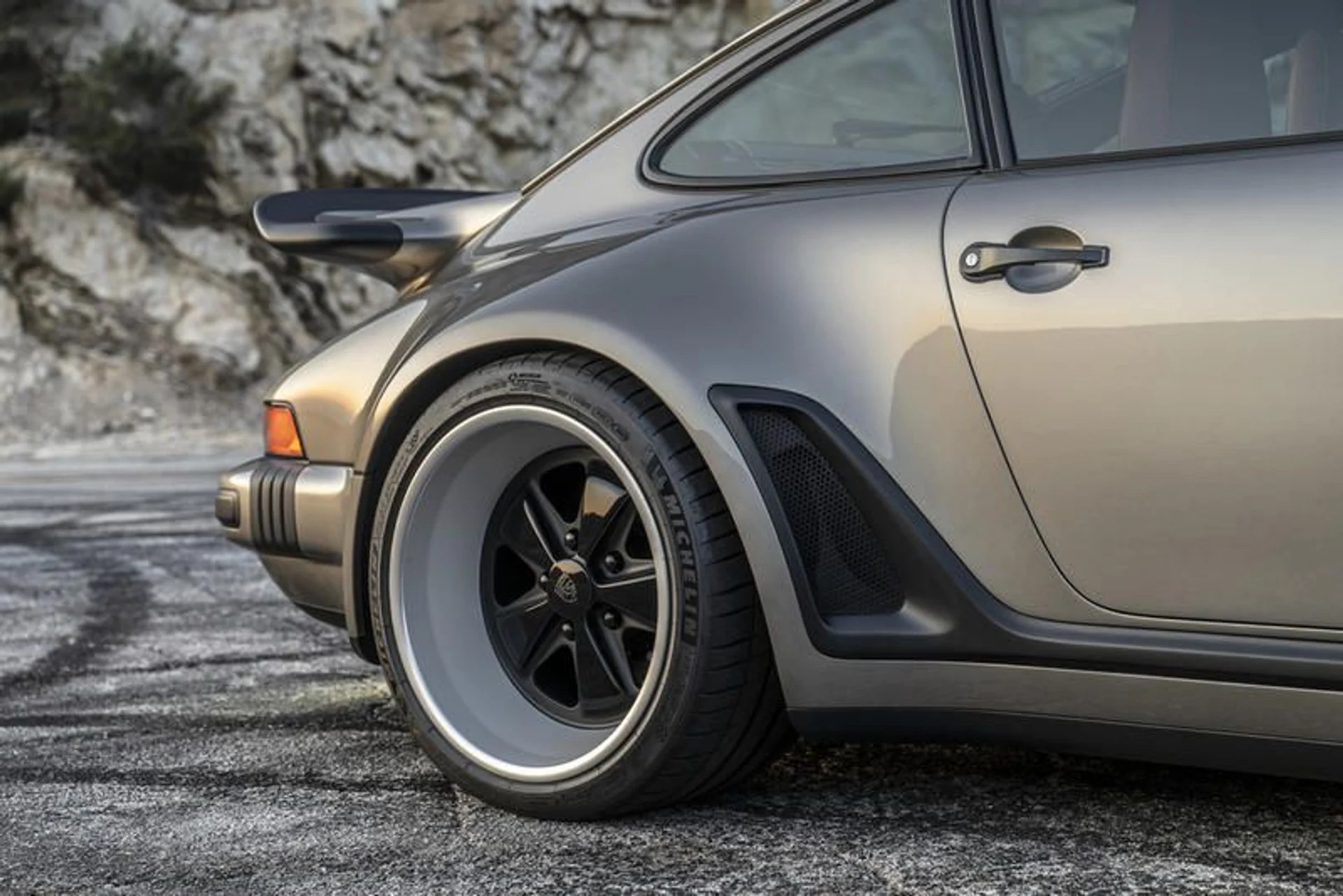 mph012_1889082658_1_E9_EB_1_A0_5_ABE_4_D56_9_AE_3_0050349471_AB_75ebee4362