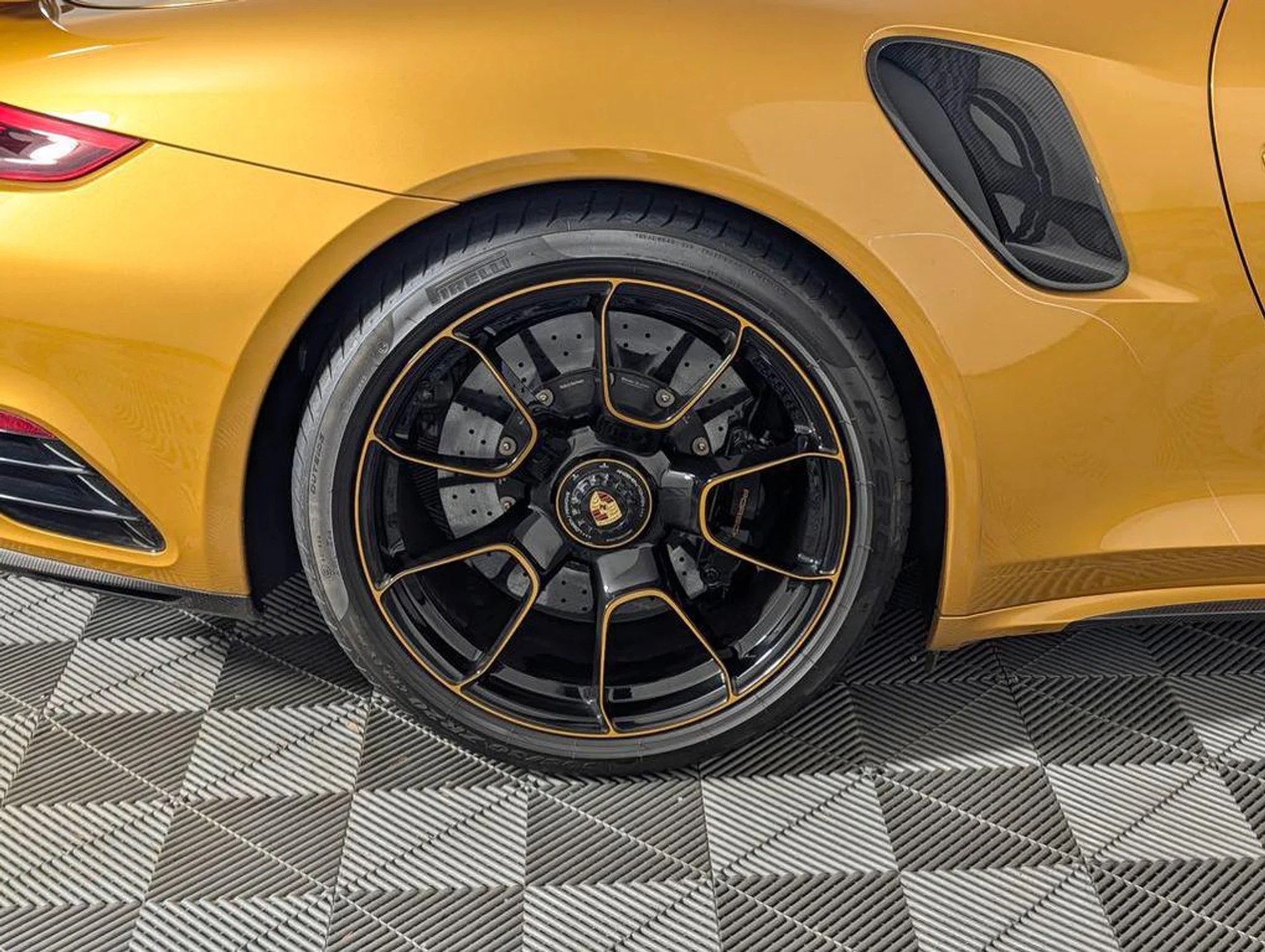 mph012_1889149960_yzwg799_ZSS_Rk_JXVUDA_4v_JA_6_Ee_FQ_d1065149f1