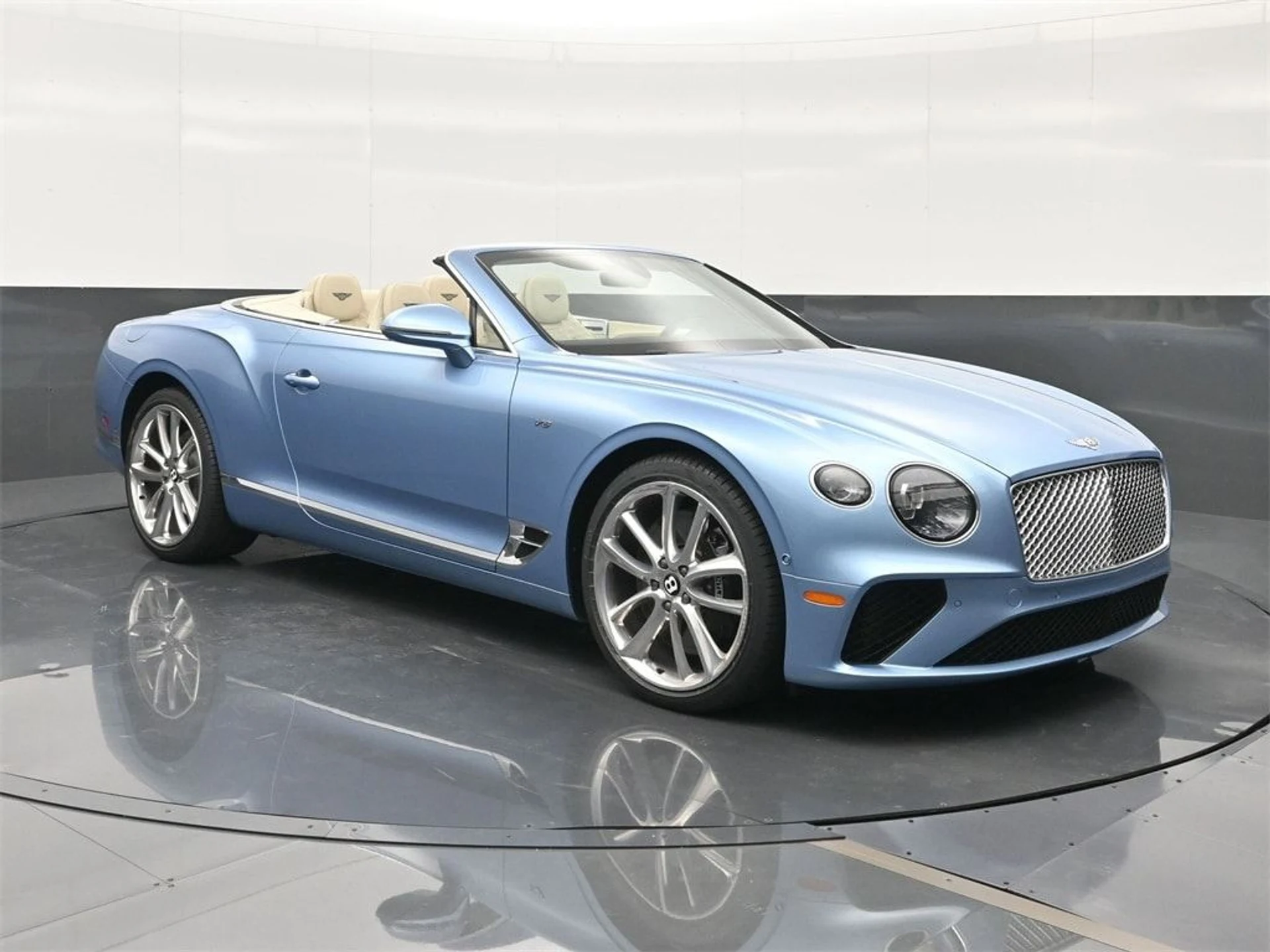 mph012_1895819309_369fd047b15ab439edd9e1ac779c3291x_f13a4ea731