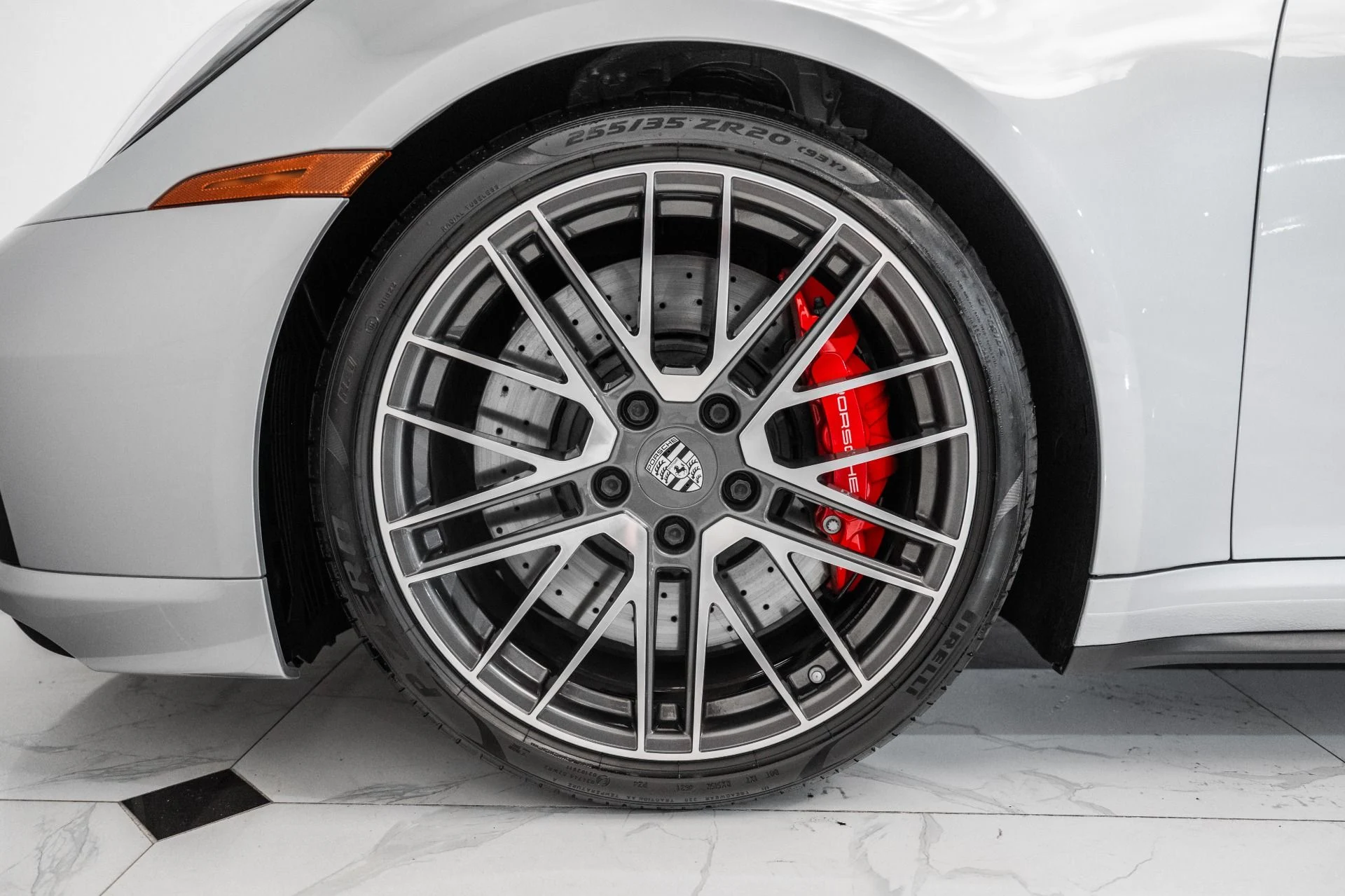 mph012_189634460_Used_2022_Porsche_911_Turbo_1757171917_8f6d96a6b3