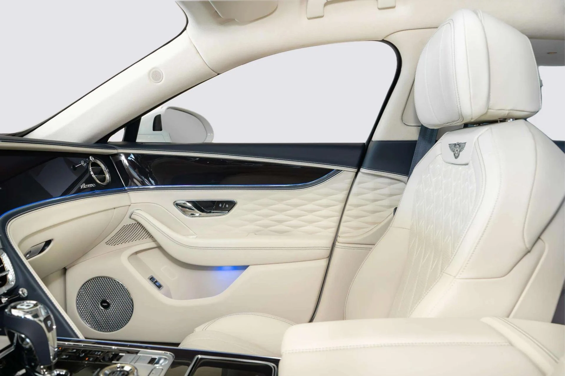 mph012_1896411602_86396ee7_d644_4c98_ba8b_e806e9271c40_291070cb20