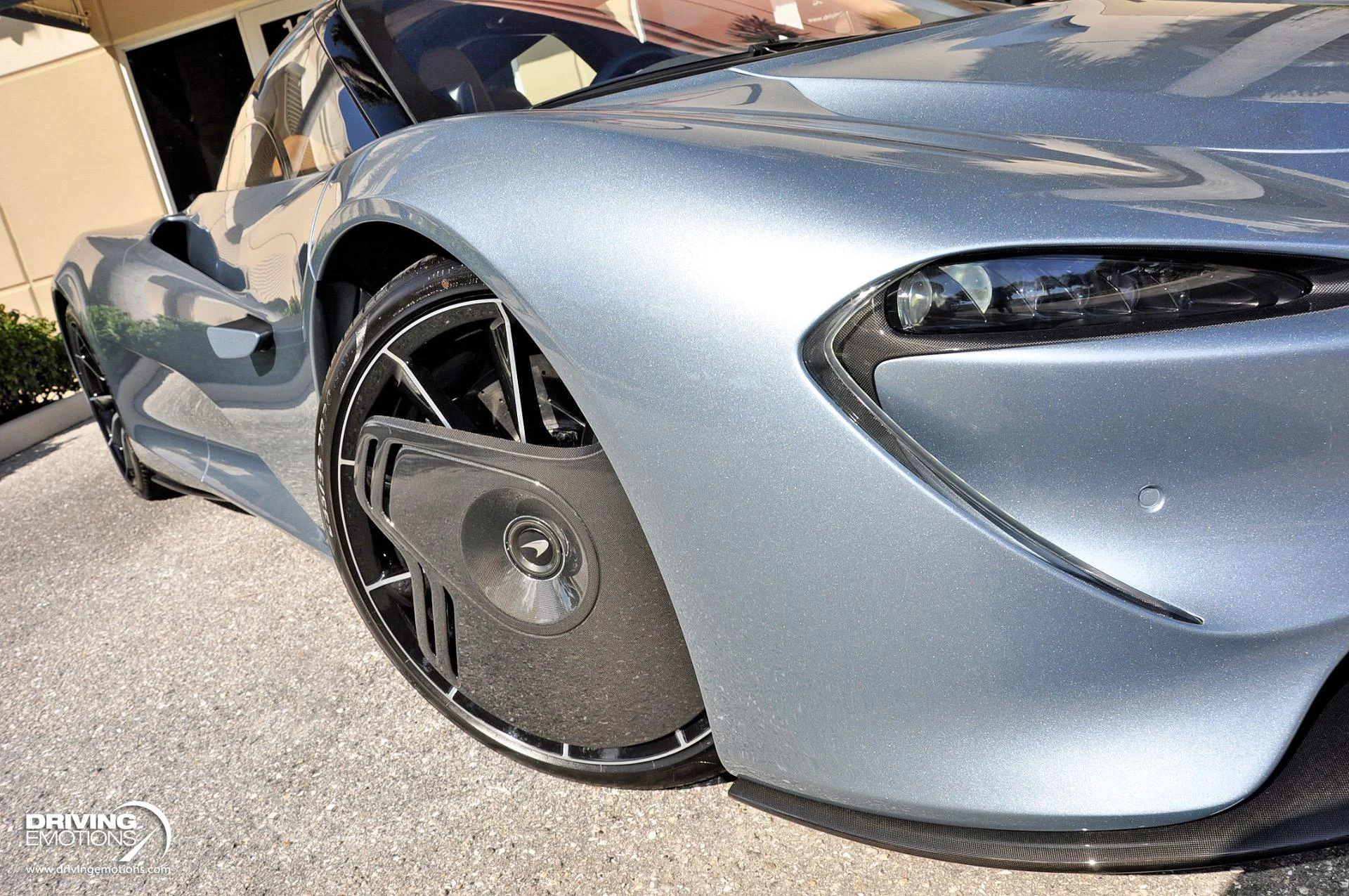 mph012_1898571422_821_p13_l_a88af1948b