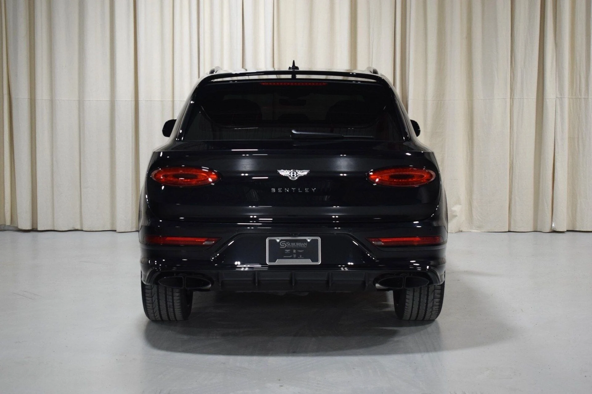 mph012_1906777189_b22679b47fe37bcef64a9d5eb591f4a3x_9750d8c840