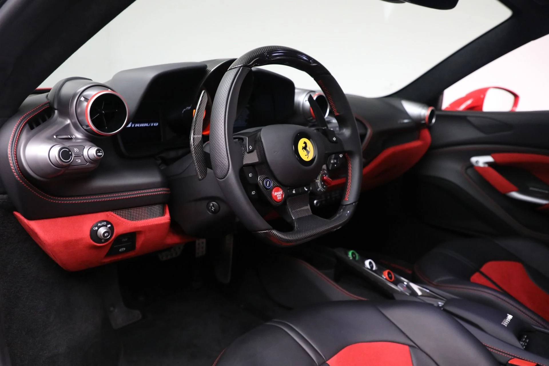 mph012_1907048872_Used_2021_Ferrari_F8_Tributo_17224ffcfa