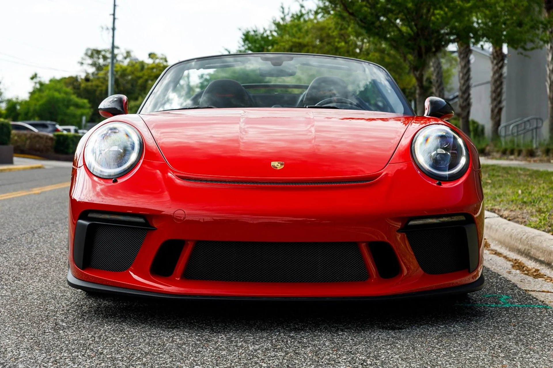 mph012_1907611454_661_p13_l_0a35f5b31b