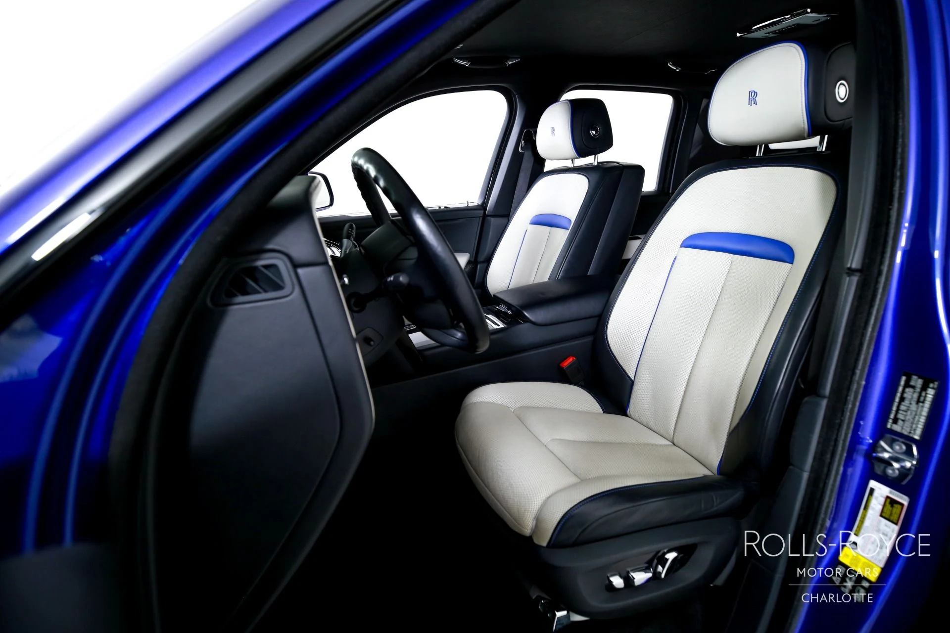 mph012_1914557710_Used_2021_Rolls_Royce_Black_Badge_Cullinan_1768490546_4b8d84528b