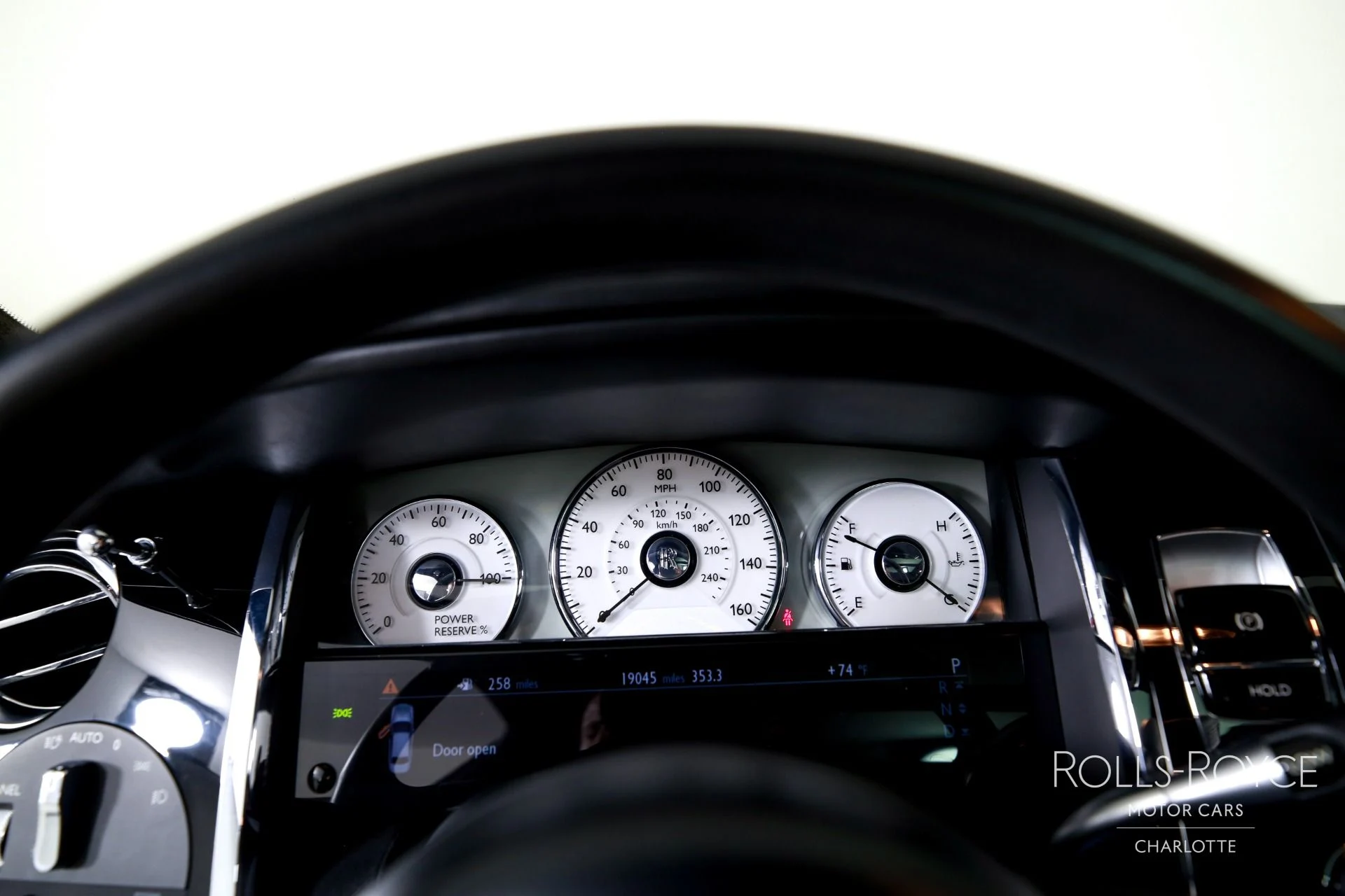 mph012_1917501203_Used_2011_Rolls_Royce_Ghost_1781189542_514b0545b2