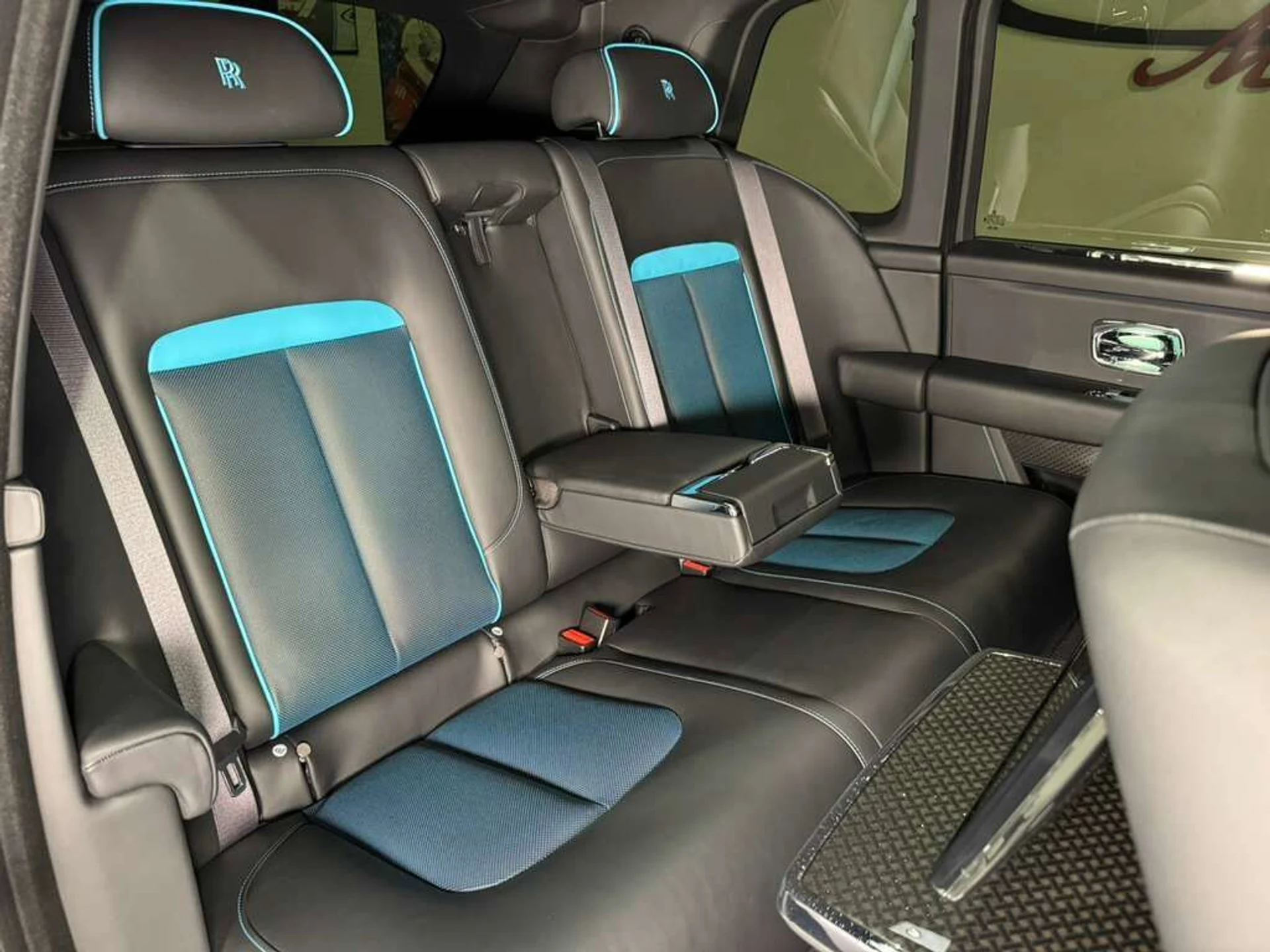 mph012_1920342716_5089233c44f5634cb56823f8f5d58f76_3cb2d3faca