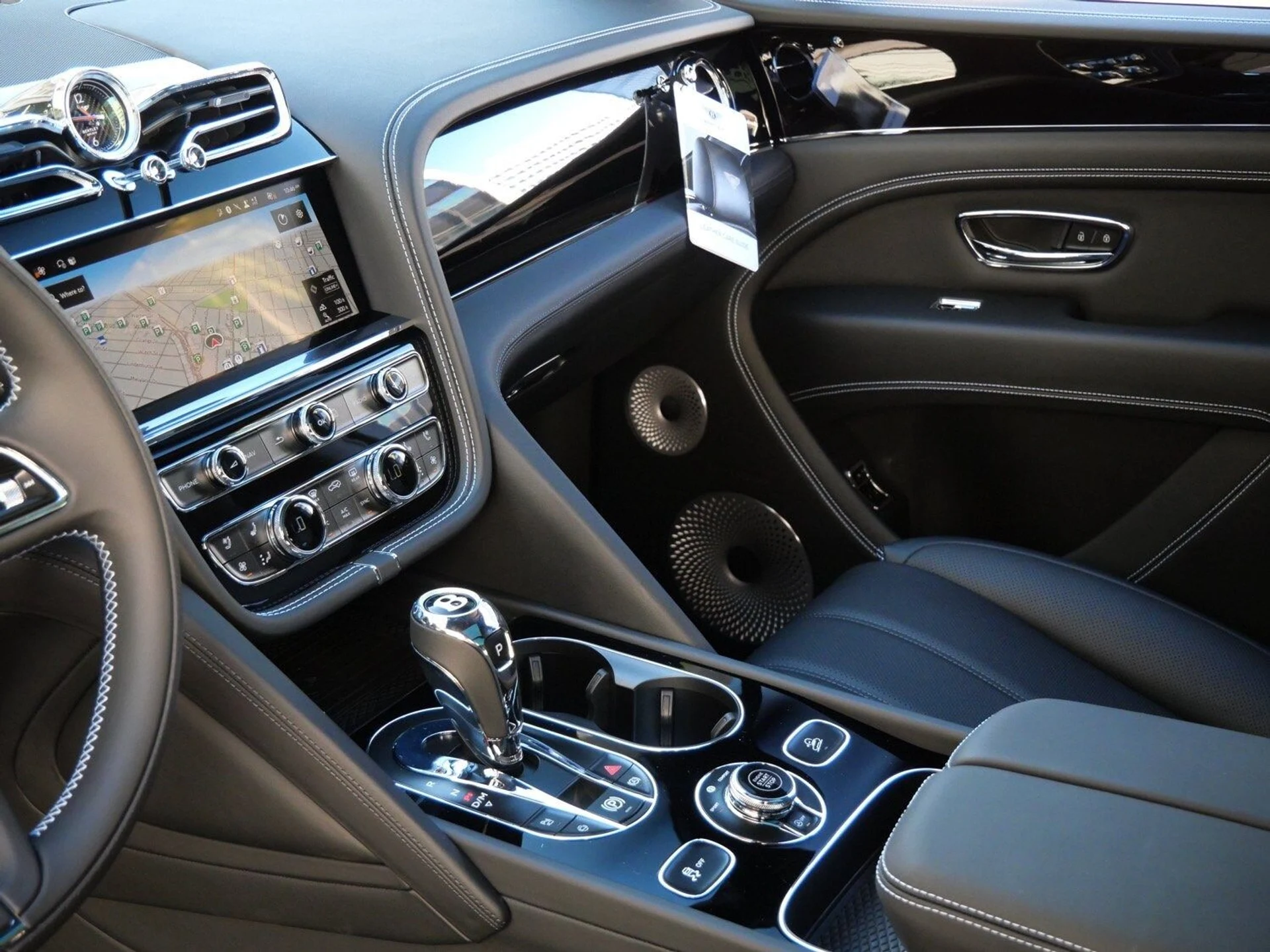 mph012_192252838_d1d2fc844d4db2fc64e6978b04230177x_d10b07c4b4