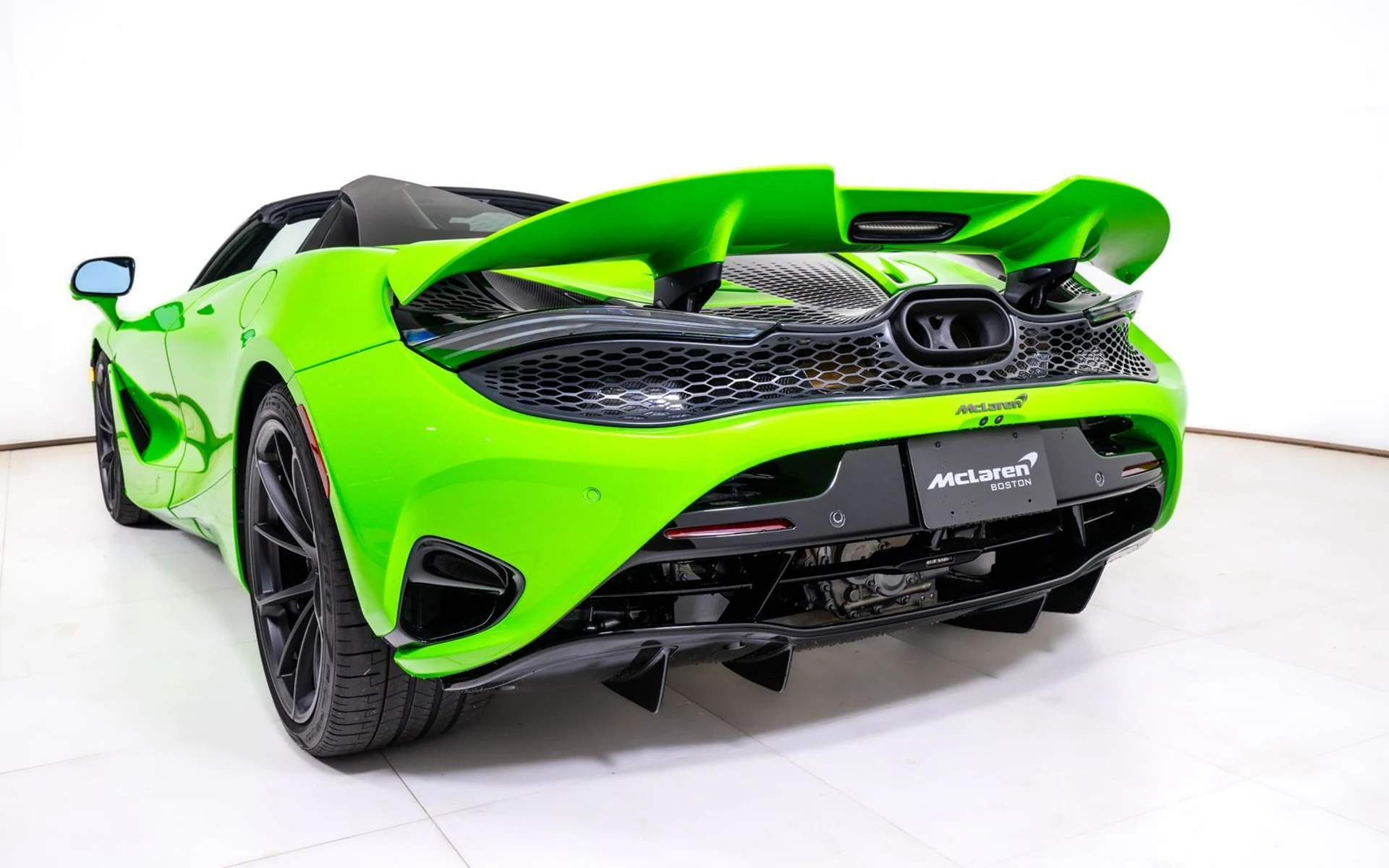 mph012_1927815471_b7dc7bc5853b5f26703c2c9bfa3423e0x_00c792a441