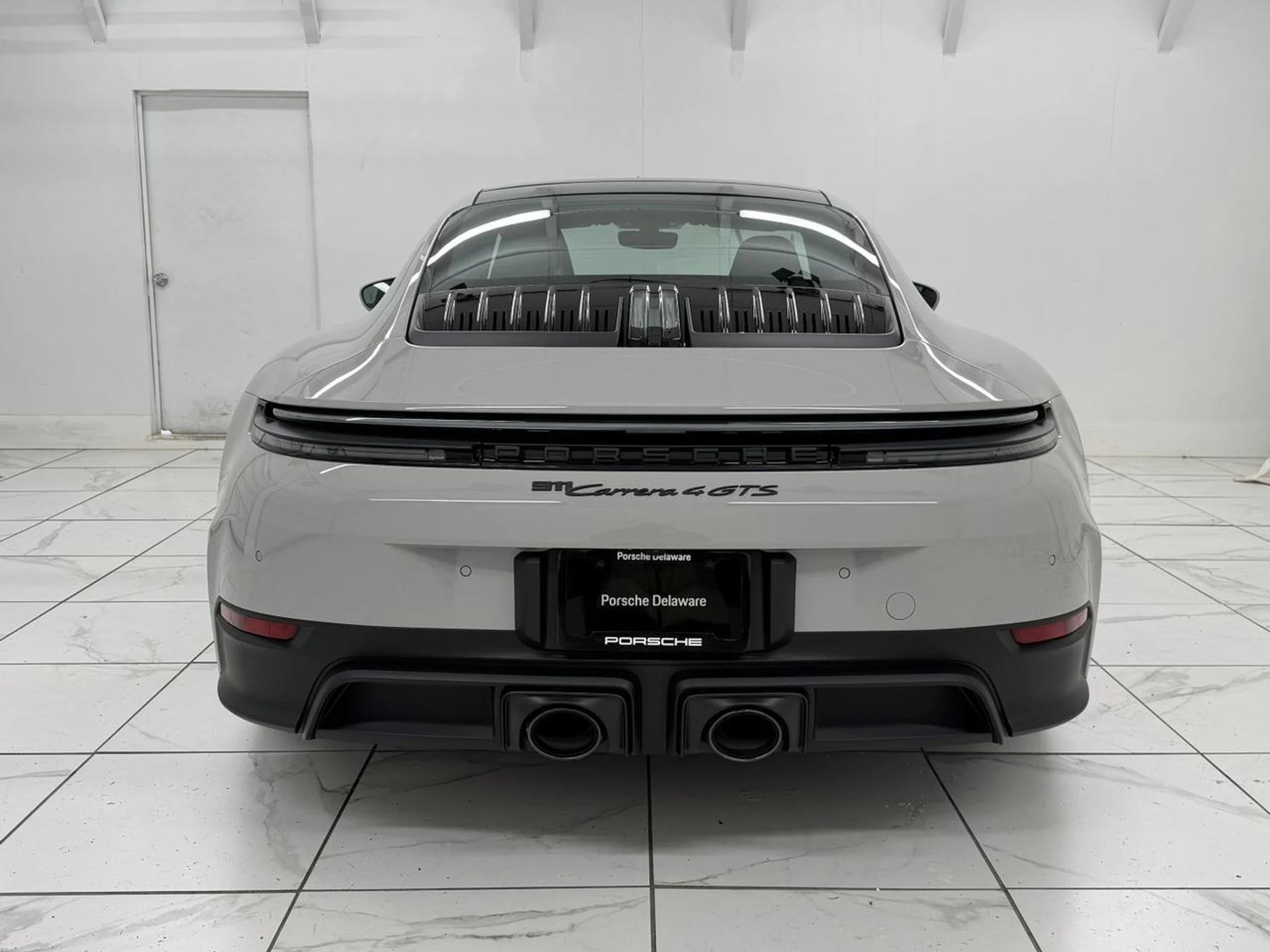 mph012_1934232097_04499fd9fbe84a9ecc14866c37f16aee_5715848962