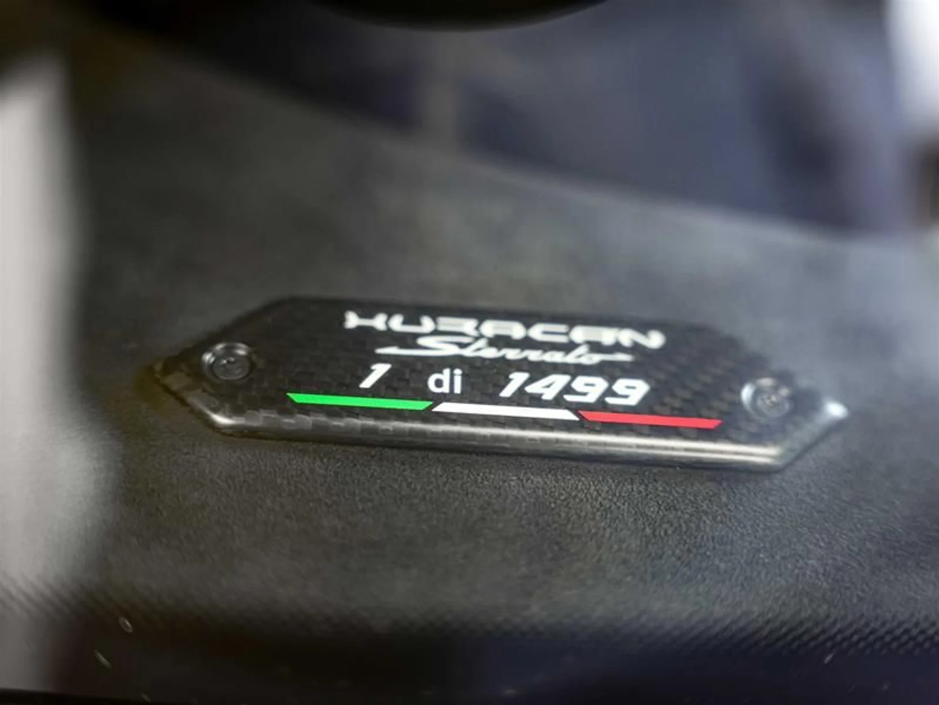 mph012_1939625140_lahntq15_6b4d89af3a