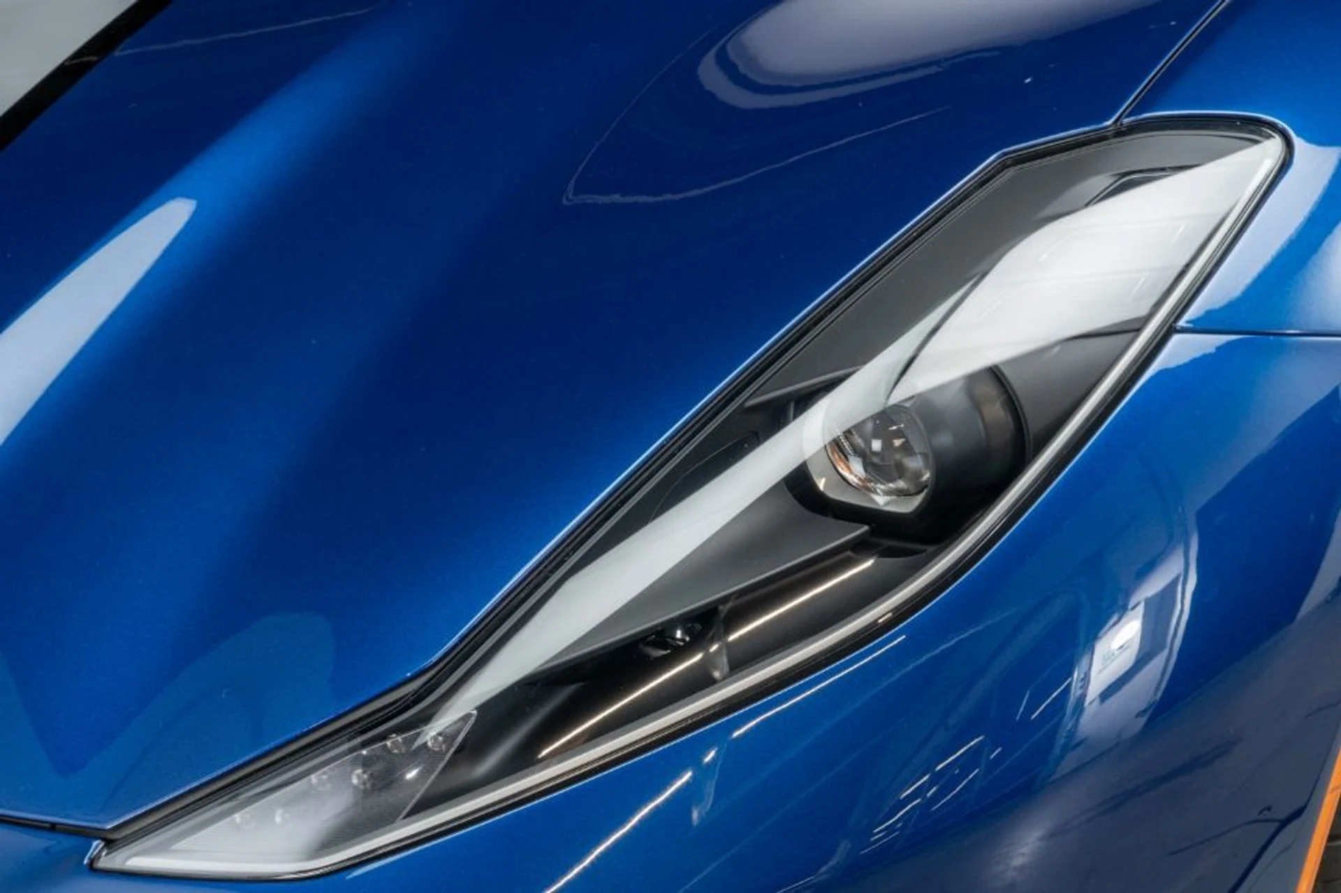 mph012_1953520156_Used_2022_Ferrari_812_Competizione_2a4c772c77