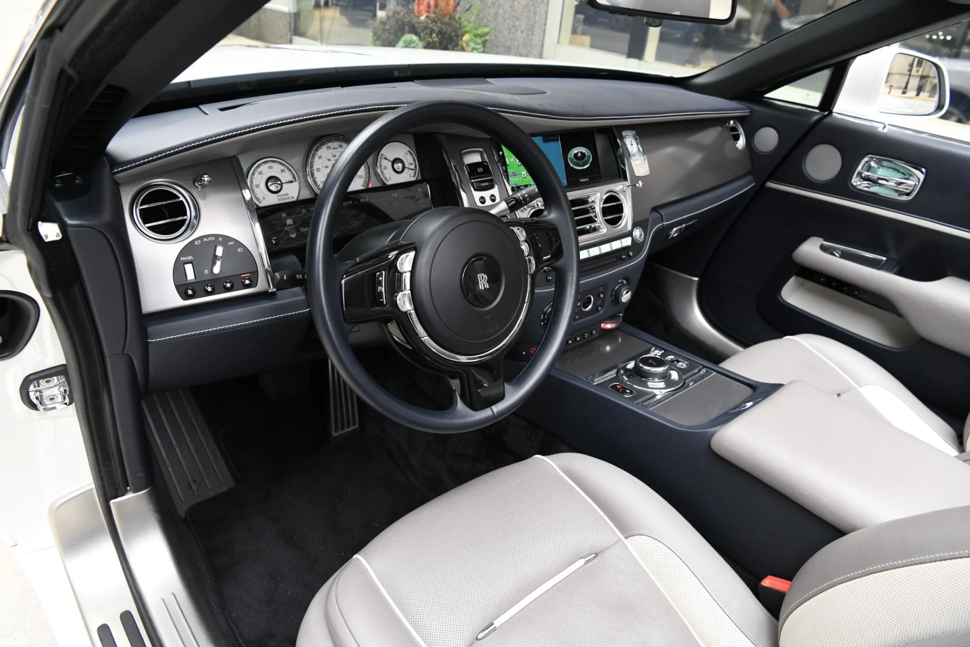 mph012_1957220390_9708_p14_l_f3399d106a