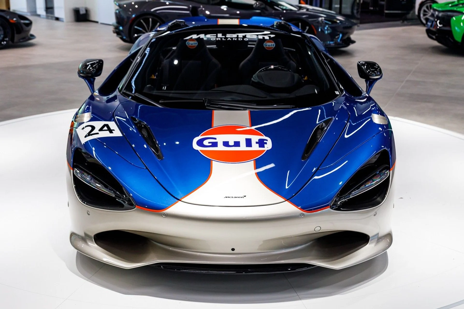 mph012_1967790793_430_p13_l_54254514c0