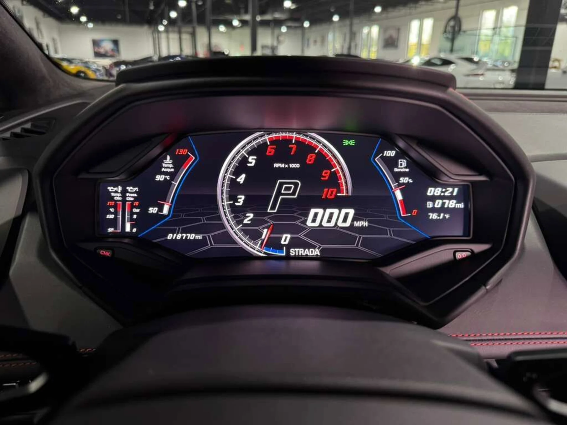 mph012_197574117_7653fa7c171253ab11adadcd7600ad70_5af1e90974