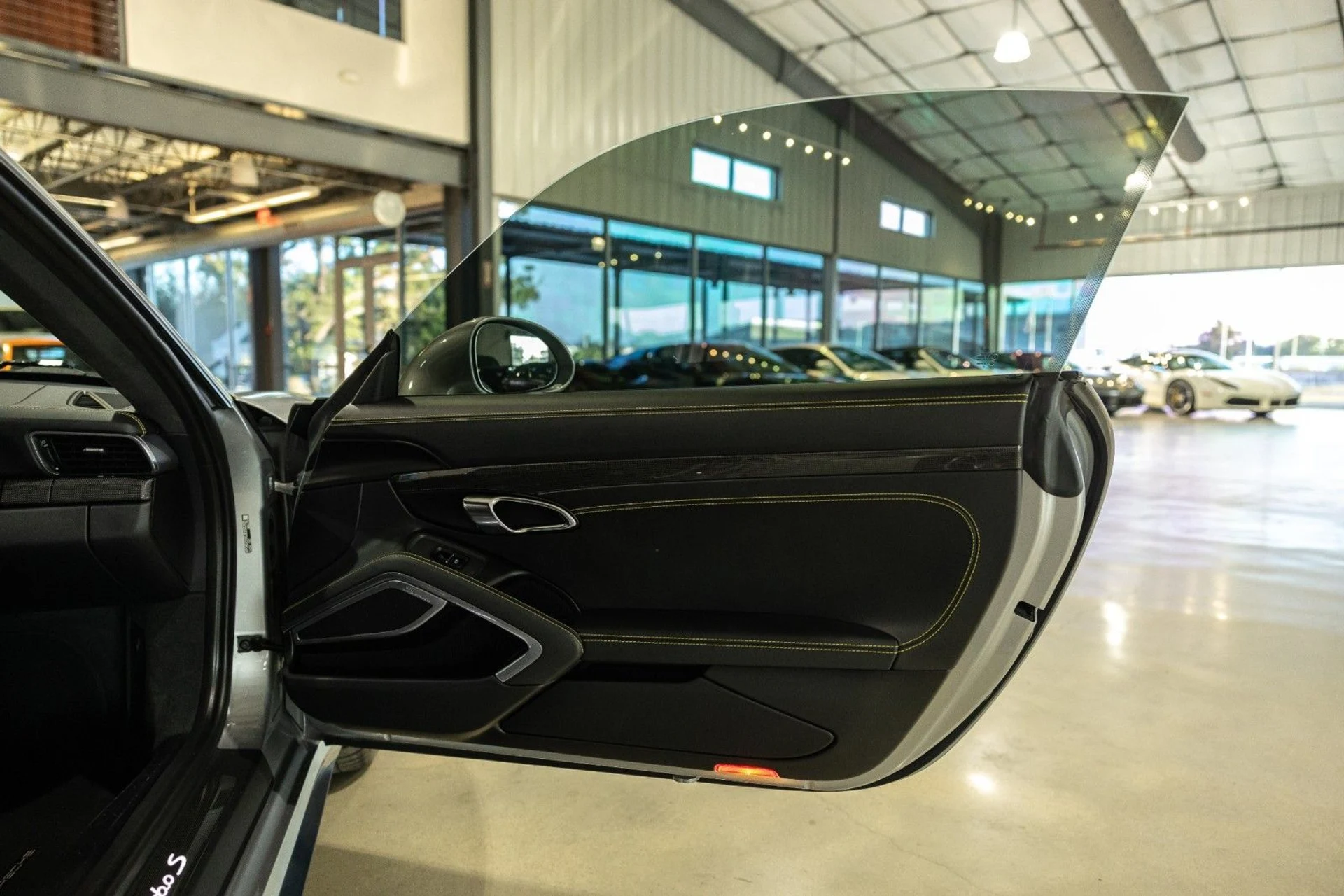 mph012_1980262986_t_Q_88f4994938