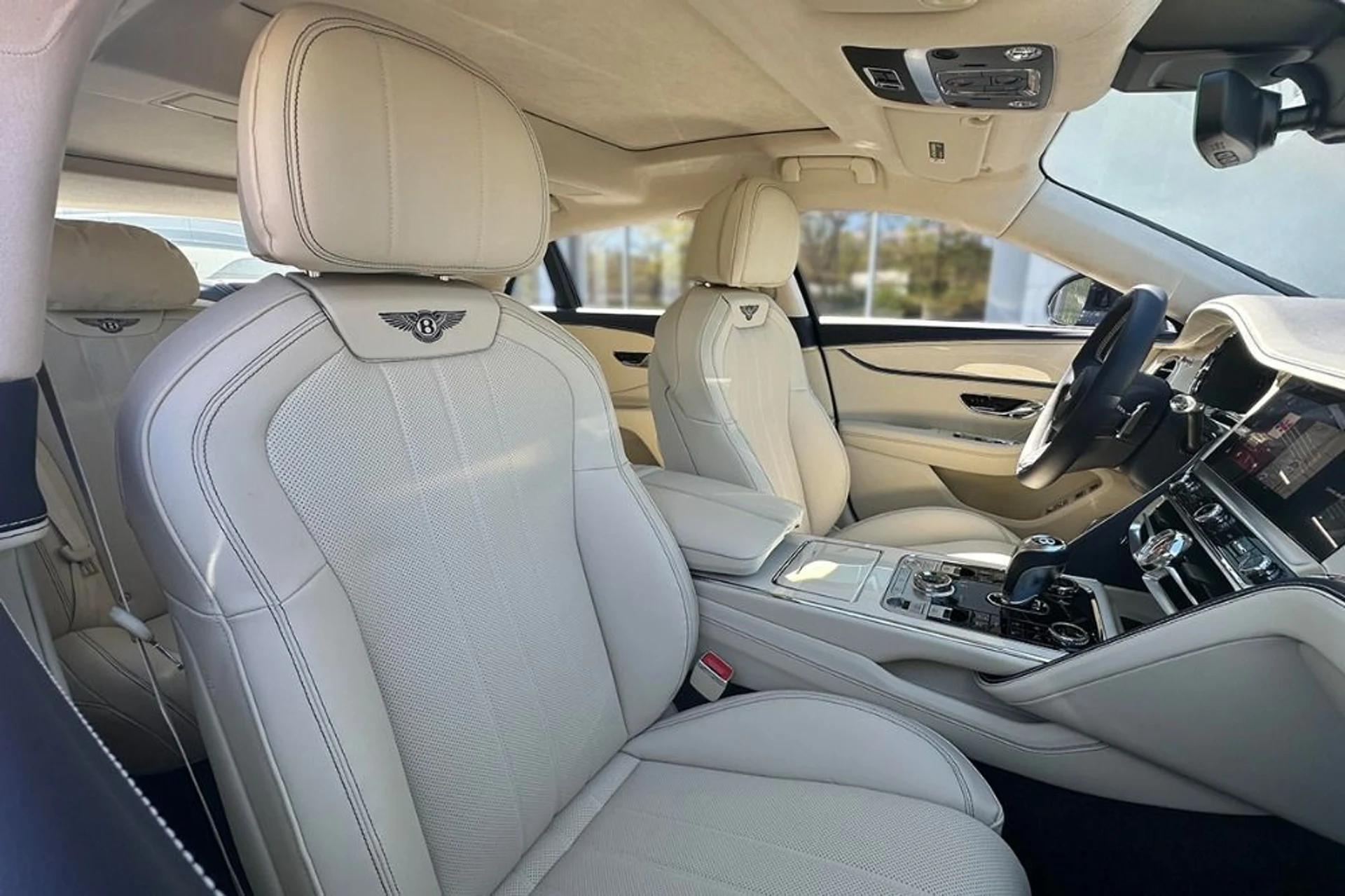 mph012_1990731164_New_2026_Bentley_Flying_Spur_1777901490_9f2d8c3c73