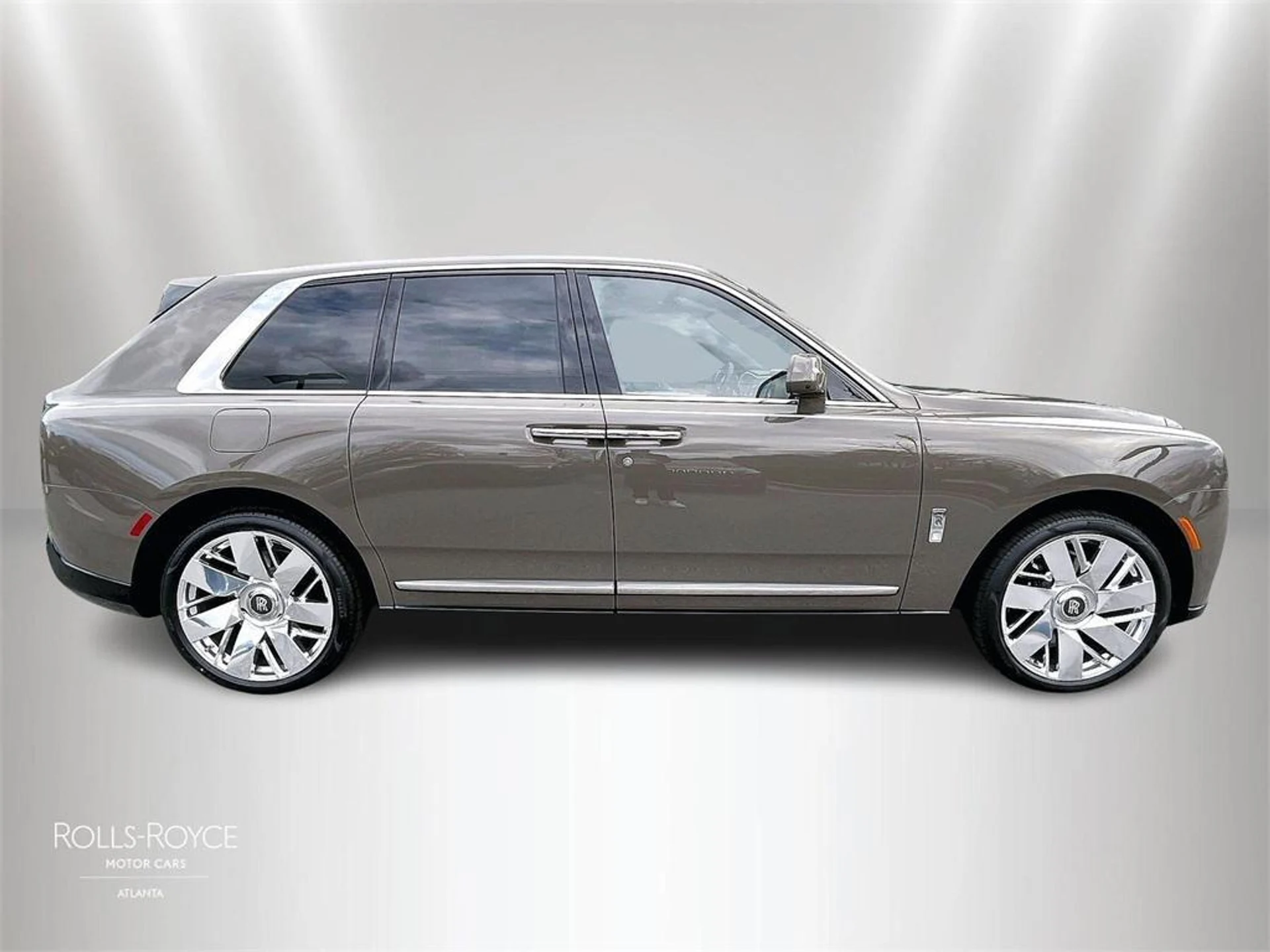 mph012_1995833626_5el_M_Xhx_Tg_Za_Mmv8_ZK_17_4x2h_C_Sc_1b2db67f64