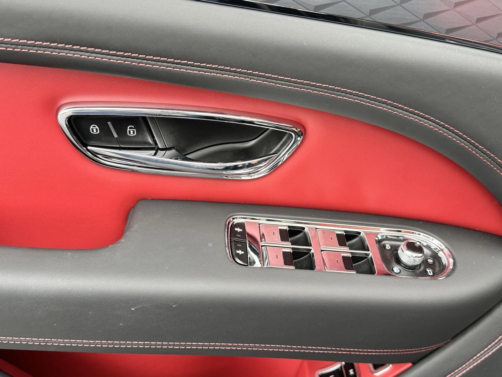 mph012_1996529026_029b2d064082d98e272520c7694d27e6_783ab874b1