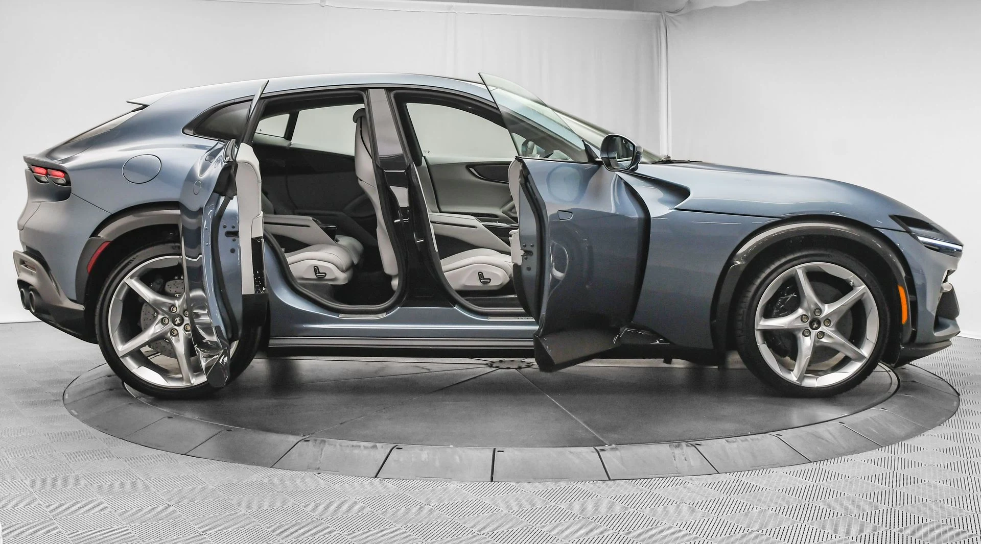 mph012_2003908143_4cc0651a_d46d_4c09_bc2c_fb554127f11b_f53710247e