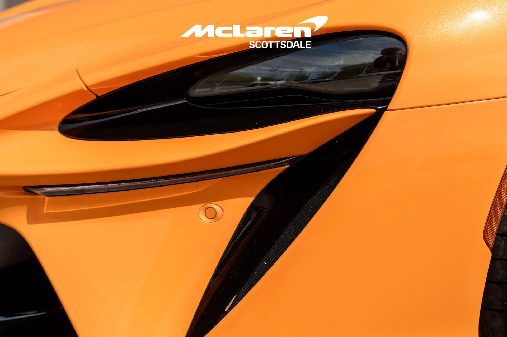 mph012_2004178004_Used_2024_MCLAREN_ARTURA_1753255131_a5fbd2c566