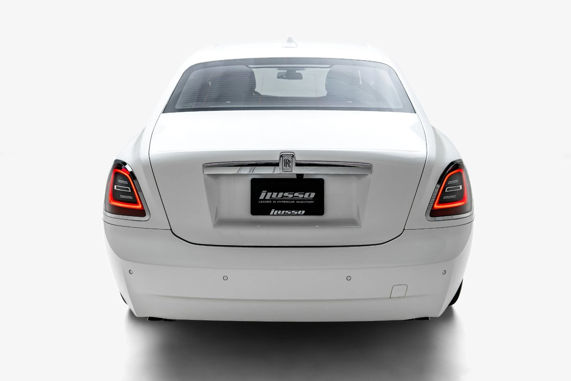 mph012_2006176015_Used_2022_Rolls_Royce_Ghost_1784162753_e0e9ff08dc