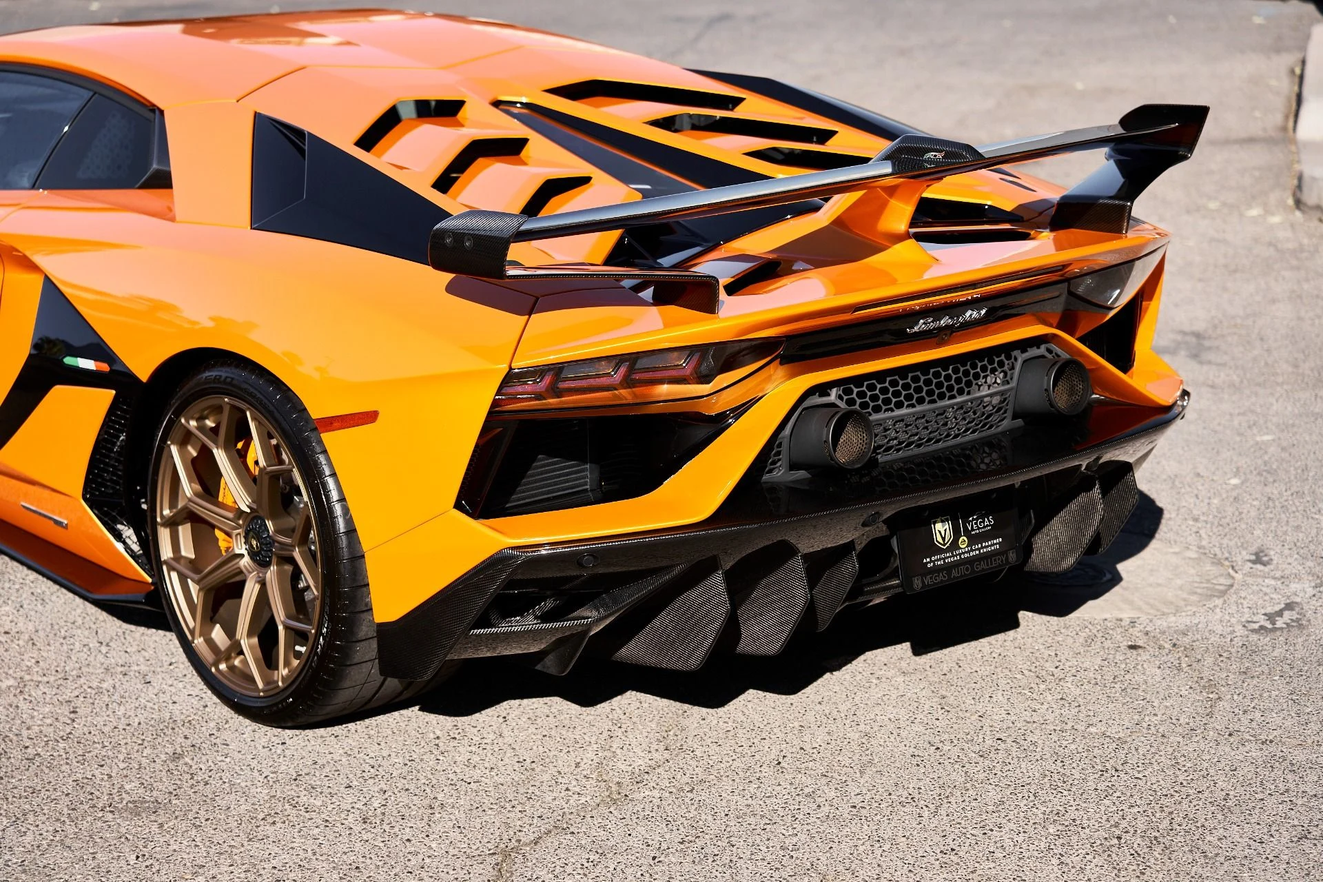 mph012_2010304263_Used_2021_Lamborghini_Aventador_SVJ_Base_1755224573_a1ab861dc9