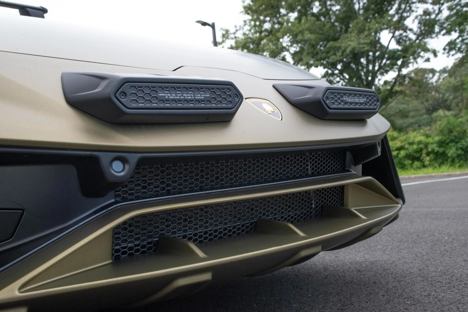 mph012_2020668808_Used_2023_Lamborghini_Huracan_Sterrato_1769868848_52570c457f