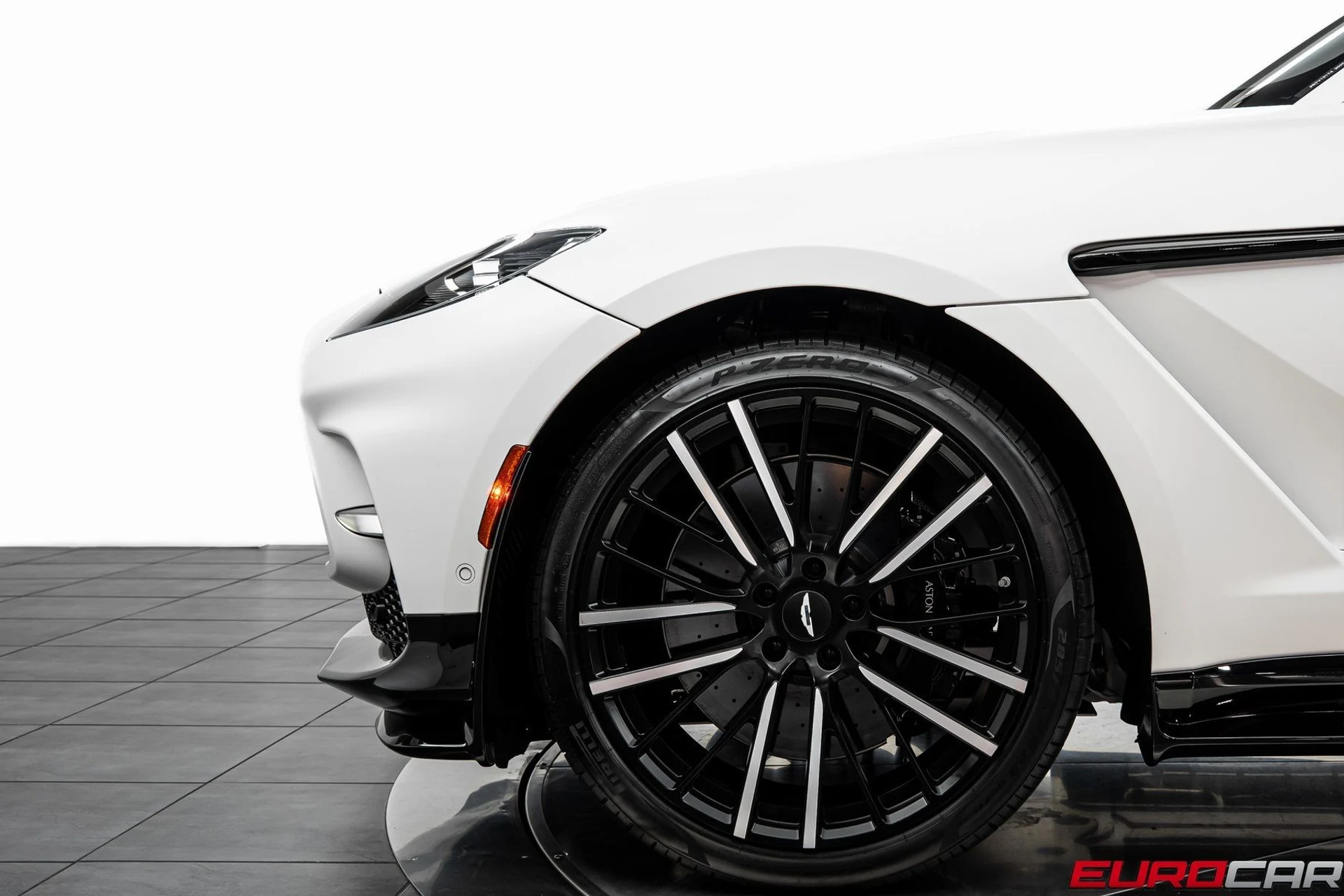 mph012_2021942241_image_13_1079e11dfe